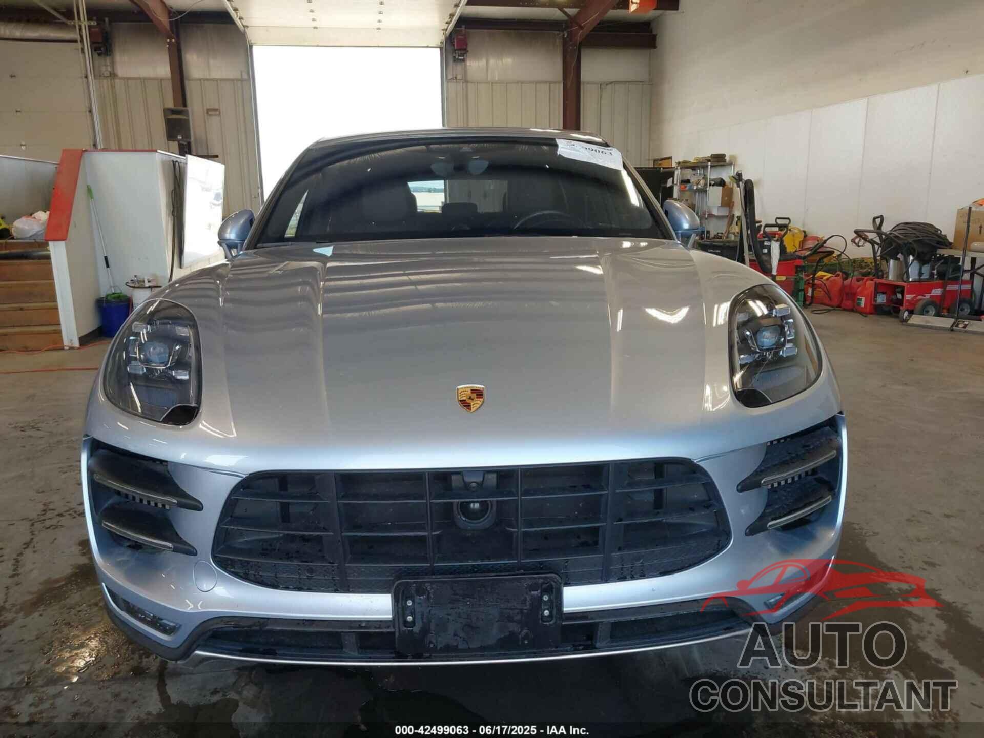 PORSCHE MACAN 2017 - WP1AF2A53HLB60570