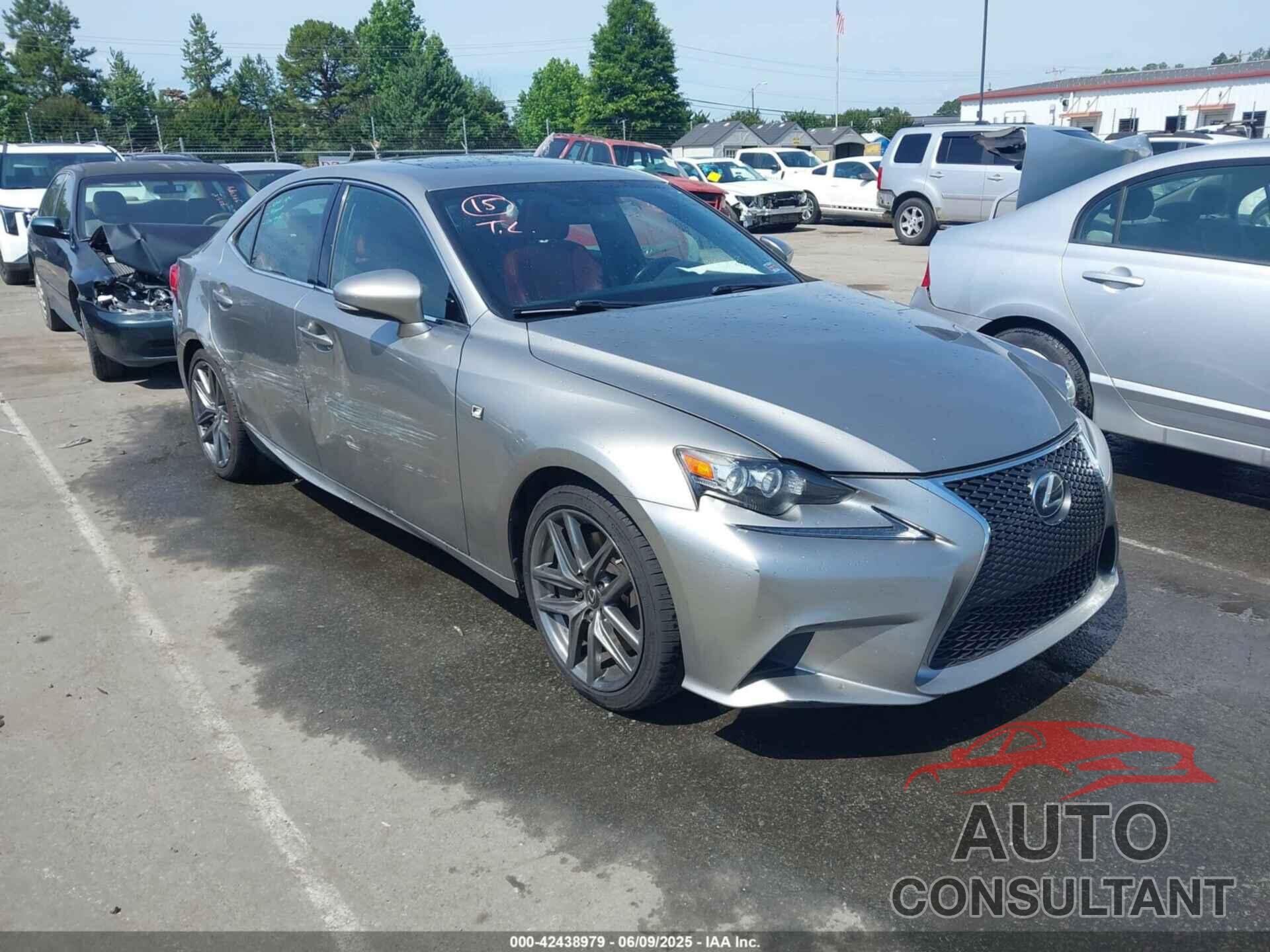LEXUS IS 200T 2016 - JTHBA1D21G5009597