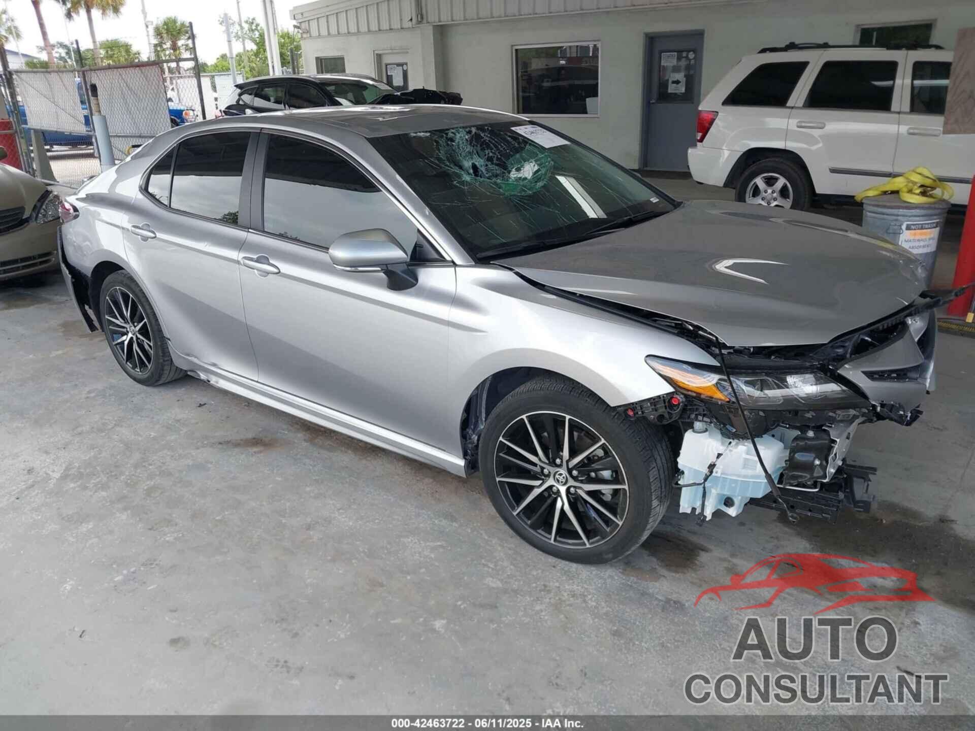 TOYOTA CAMRY 2024 - 4T1G11AK5RU850578