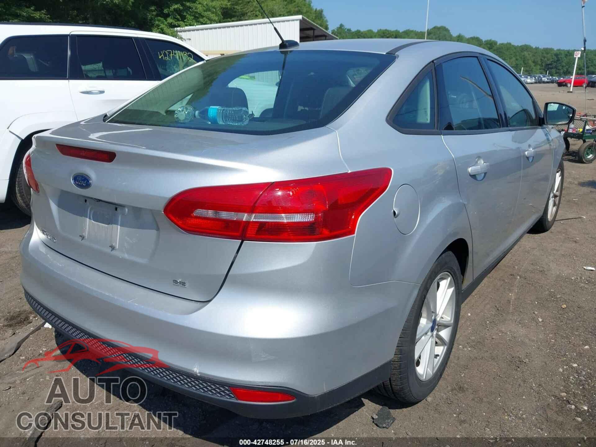 FORD FOCUS 2017 - 1FADP3F22HL316748