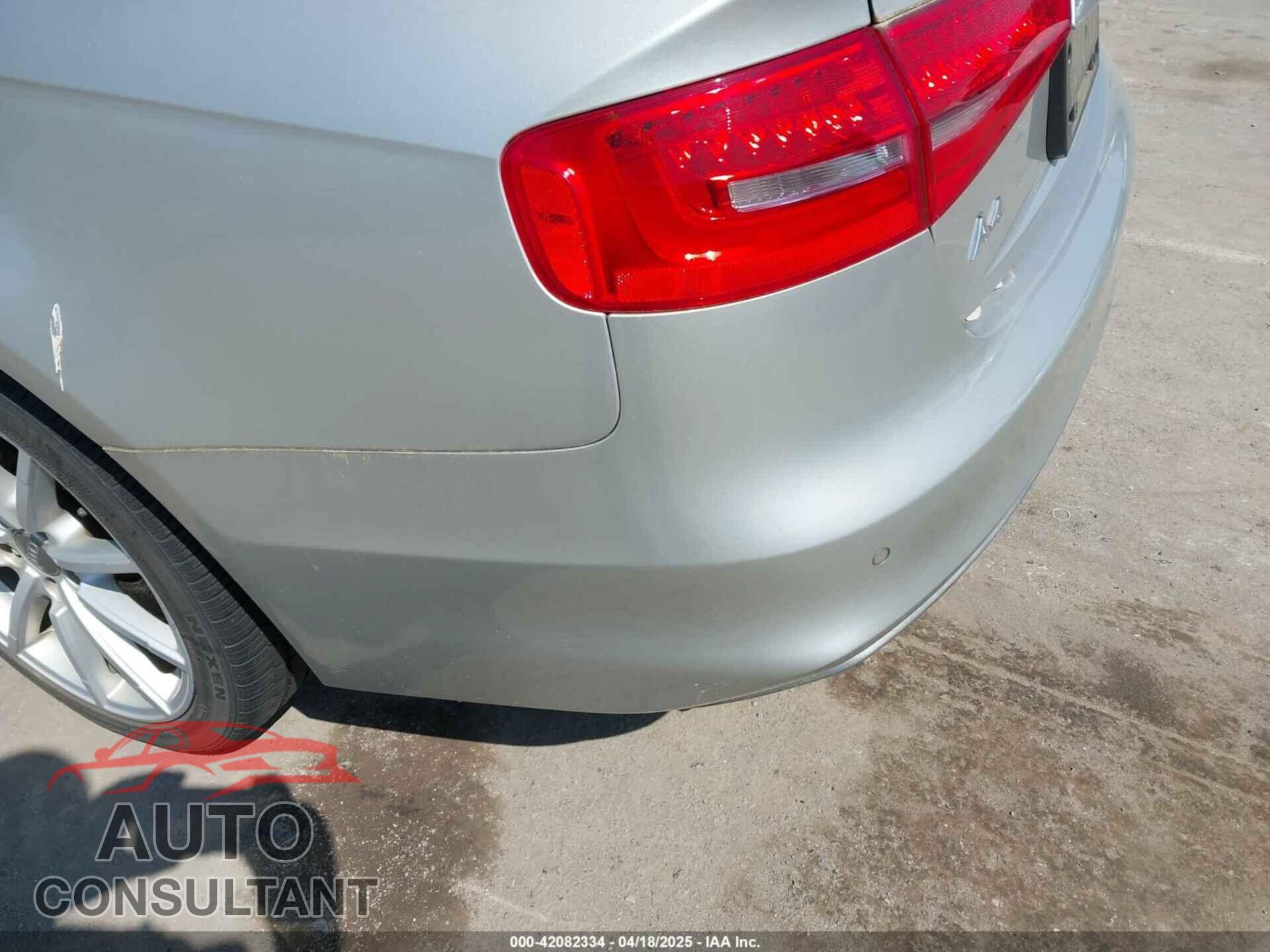 AUDI A4 2014 - WAUFFAFL7EA089001