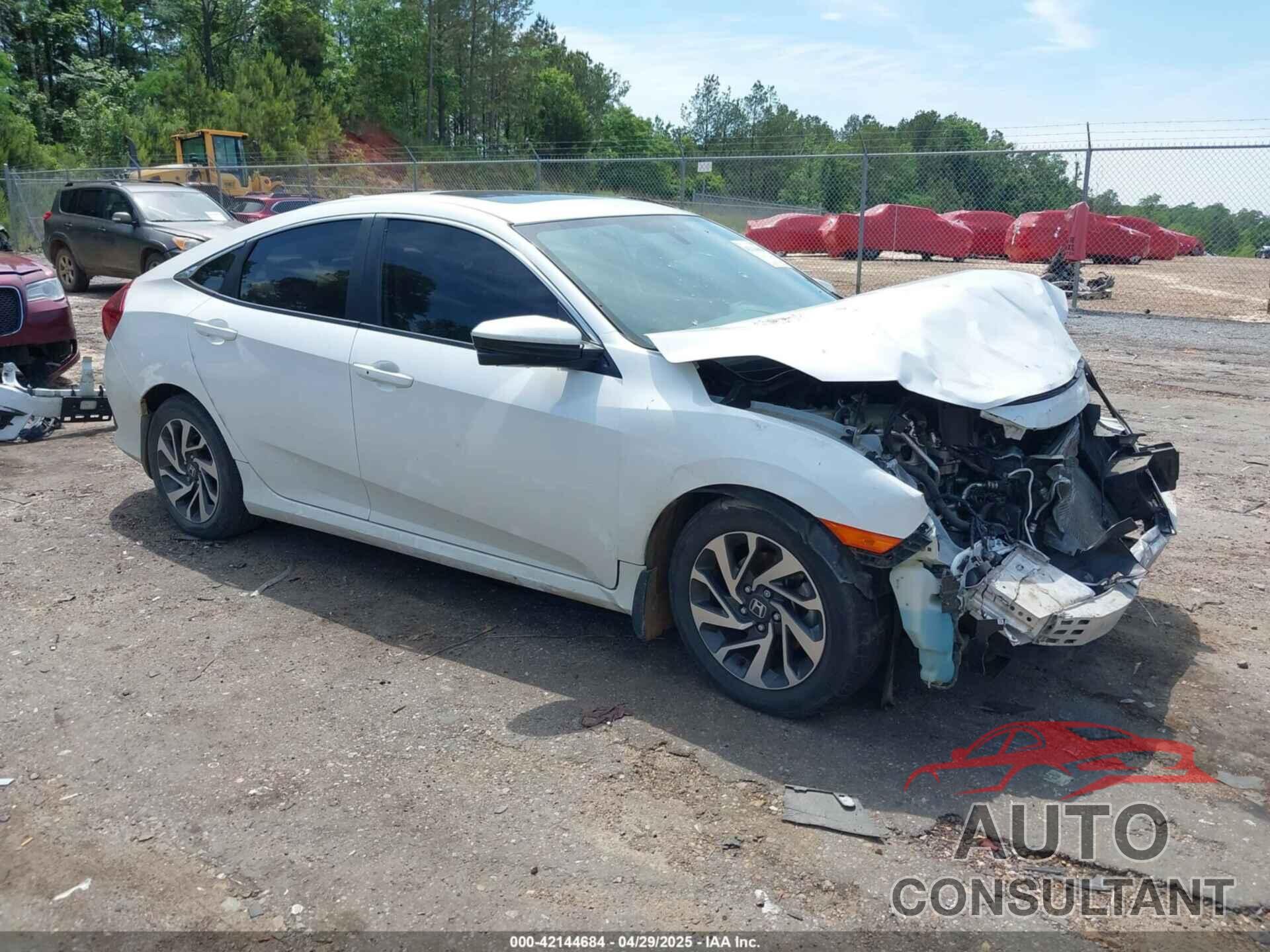 HONDA CIVIC 2017 - 19XFC2F77HE018757