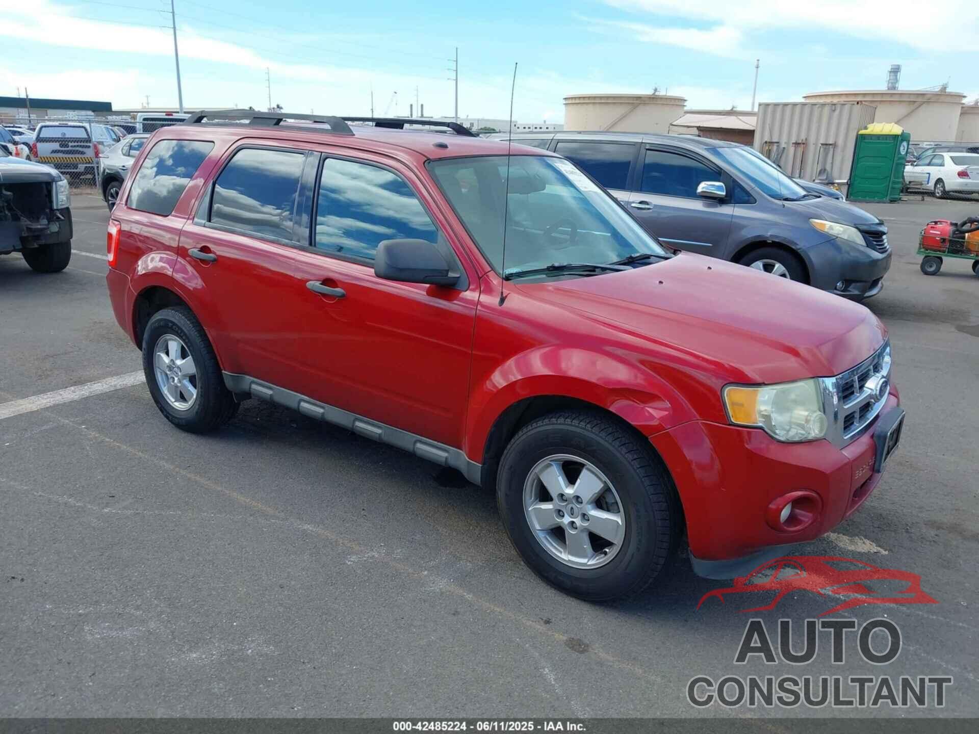 FORD ESCAPE 2011 - 1FMCU9D76BKB84604
