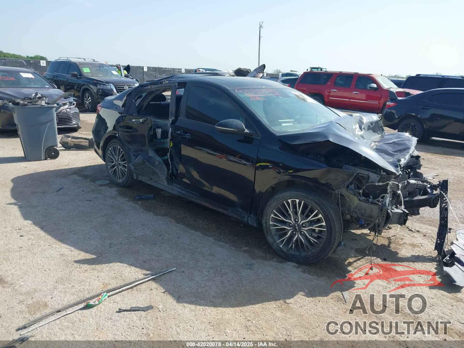 KIA FORTE 2023 - 3KPF54AD6PE670383