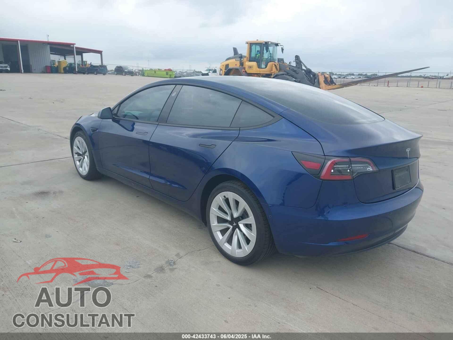 TESLA MODEL 3 2021 - 5YJ3E1EA5MF920719