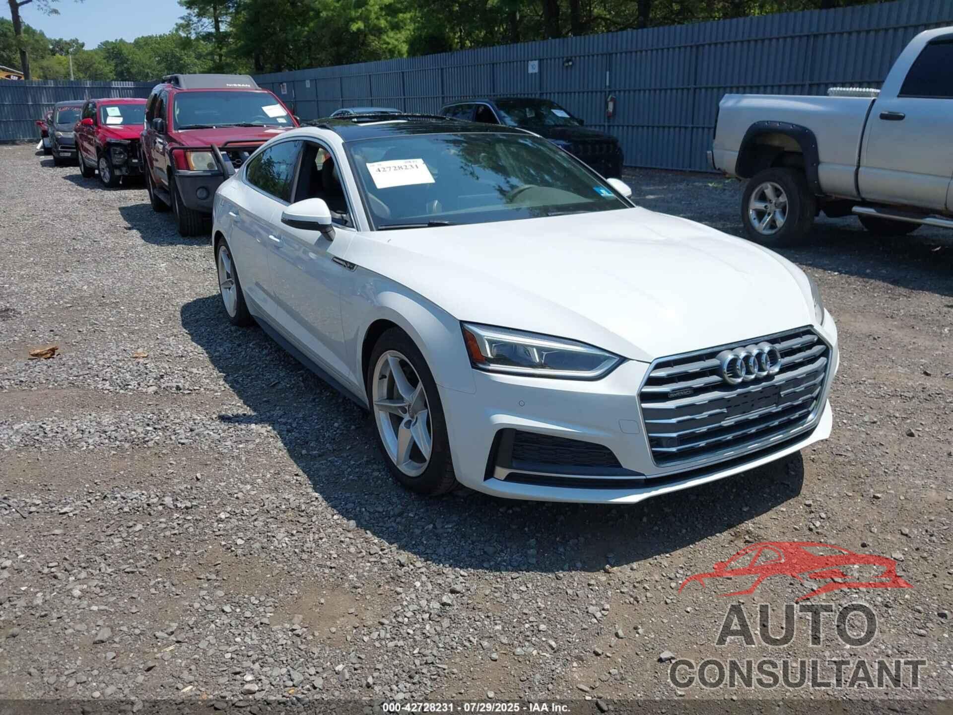 AUDI A5 2019 - WAUENCF56KA087814