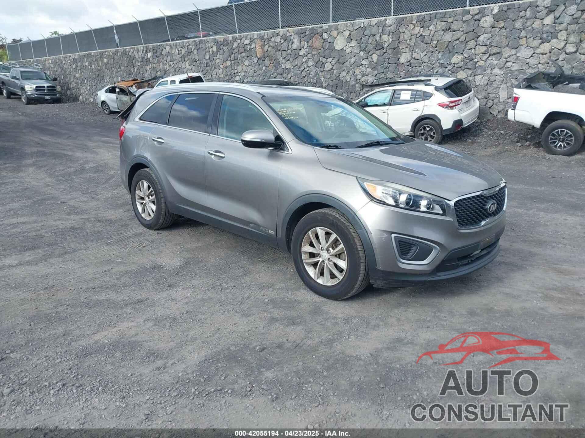 KIA SORENTO 2018 - 5XYPGDA51JG374219