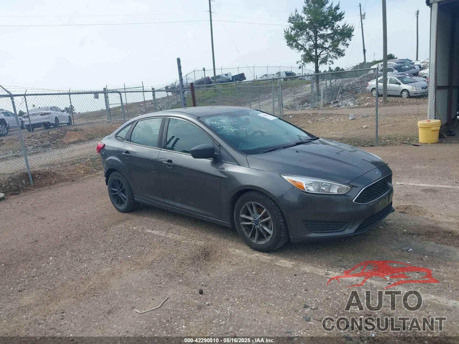 FORD FOCUS 2018 - 1FADP3F29JL288761