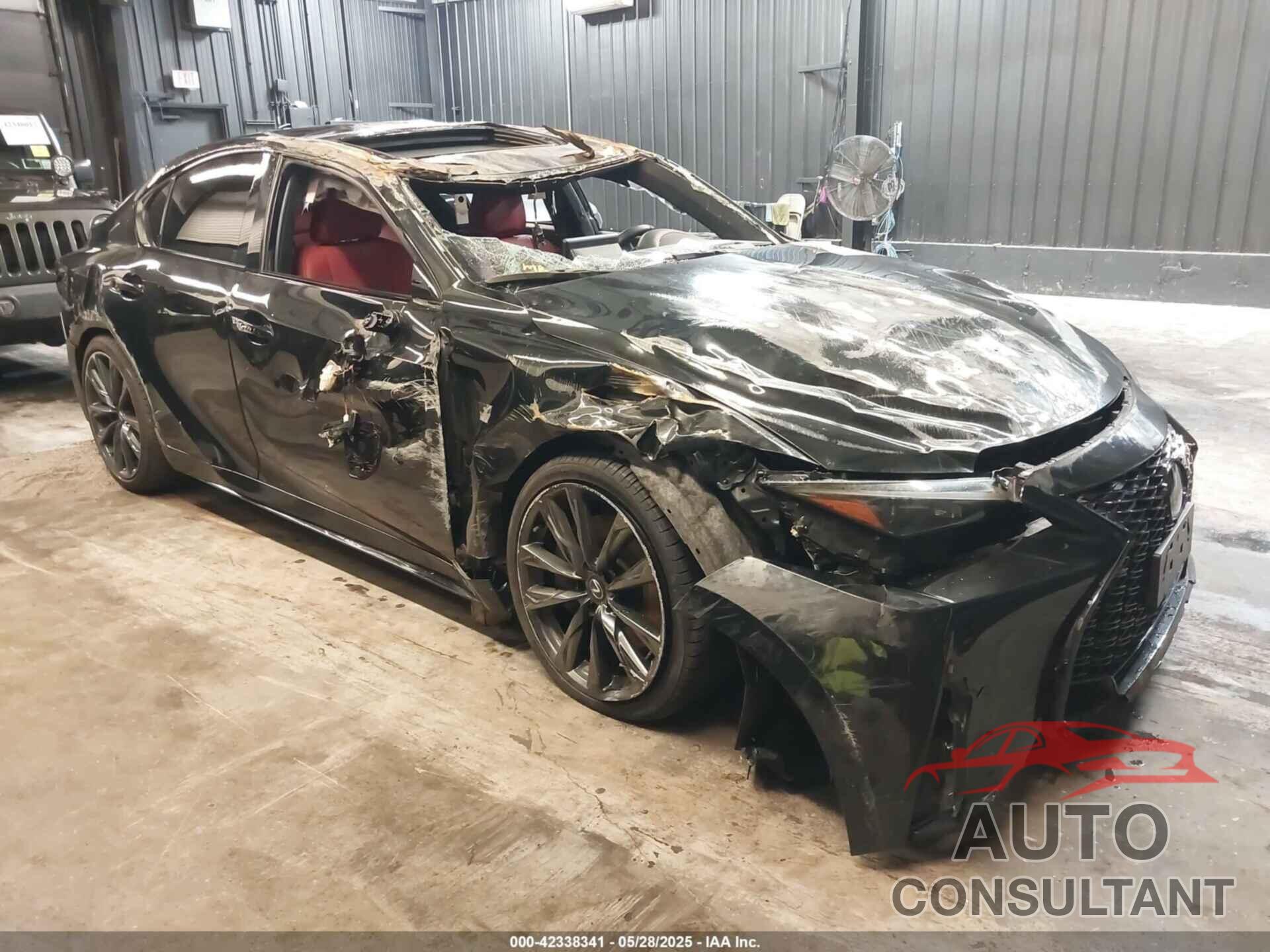 LEXUS IS 350 2024 - JTHGZ1E22R5034427