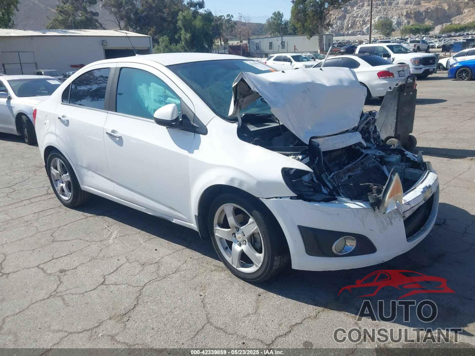 CHEVROLET SONIC 2012 - 1G1JE5SH0C4159757
