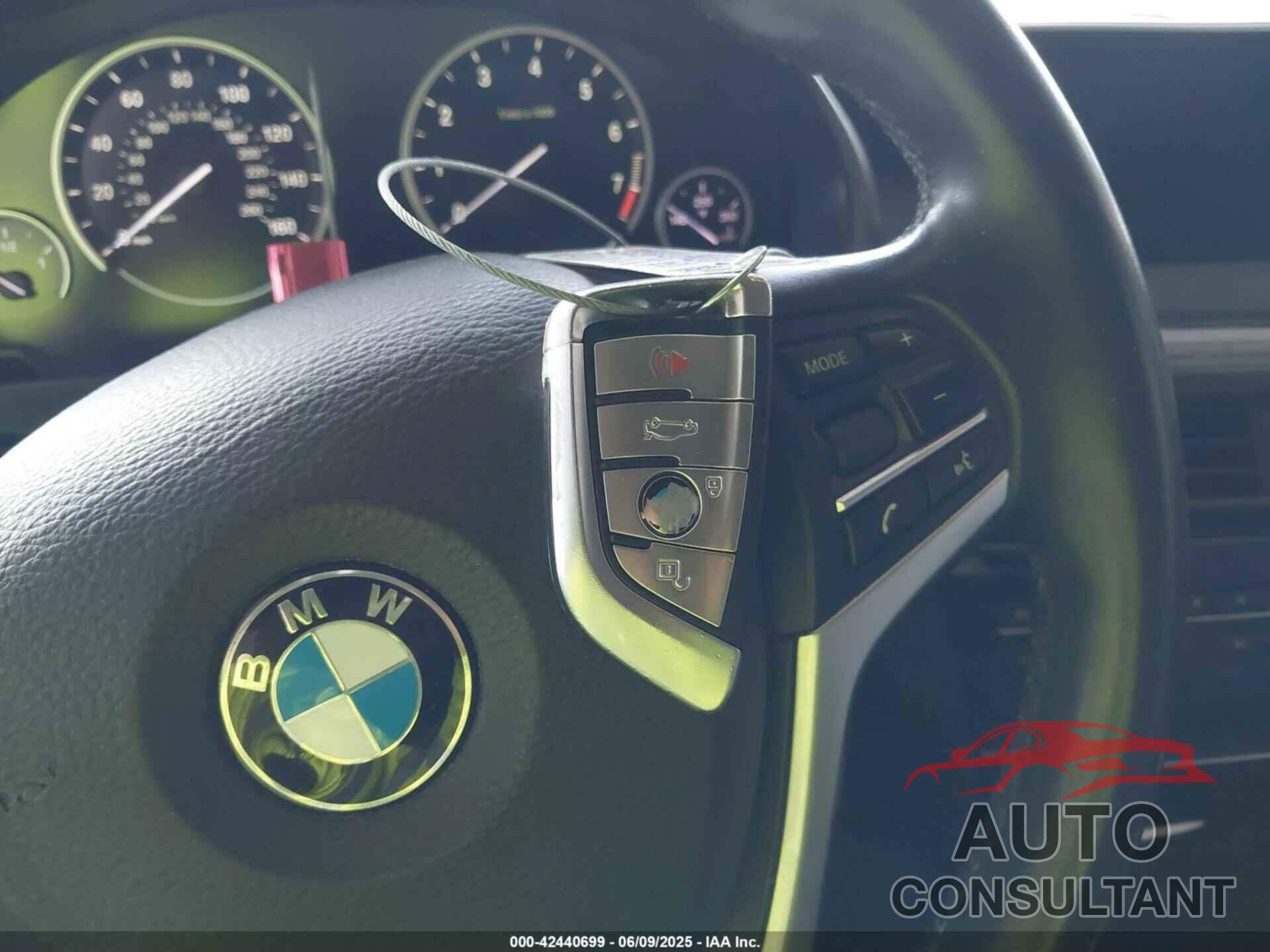 BMW X5 2015 - 5UXKR0C55F0P17877
