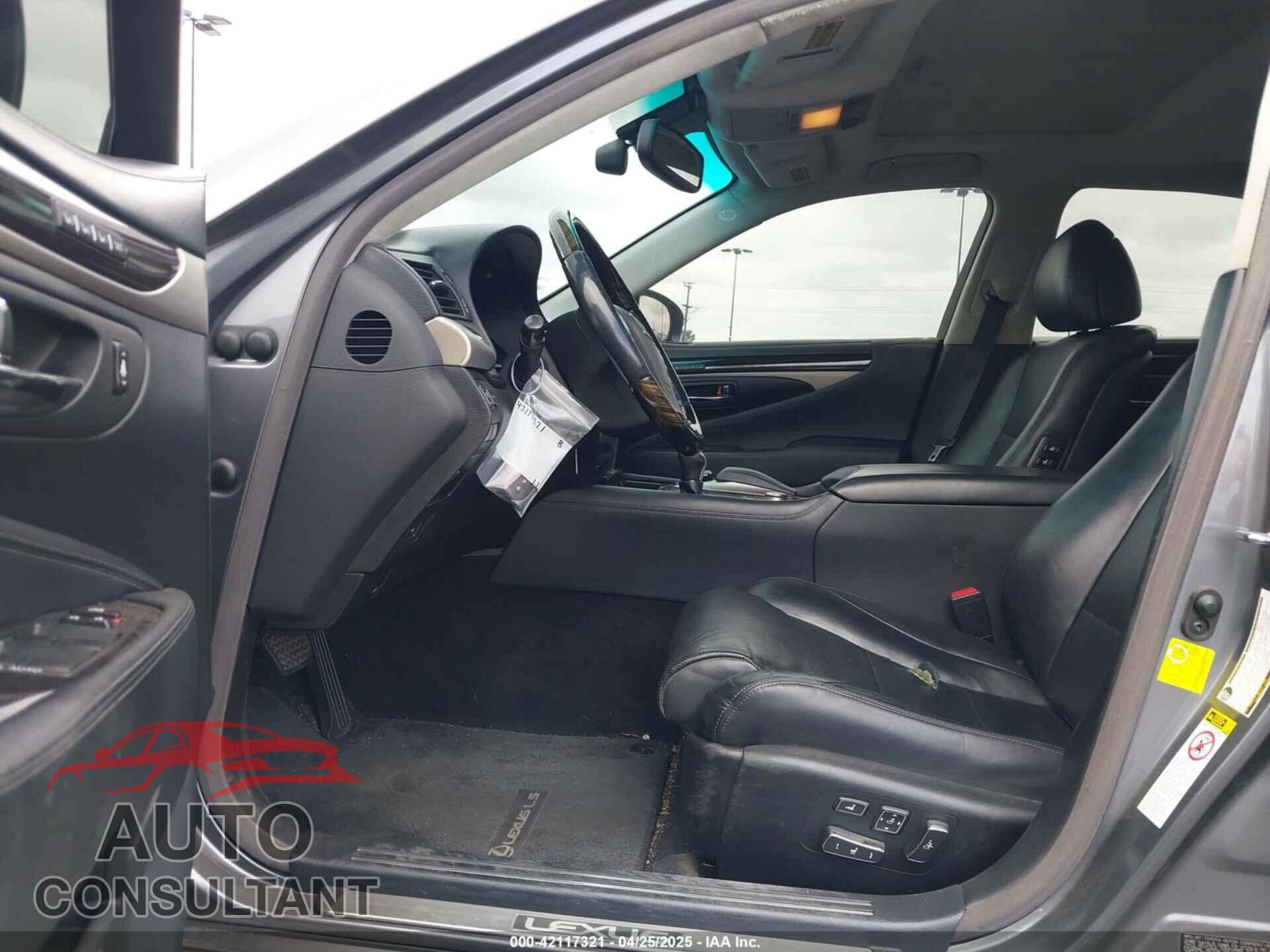 LEXUS LS 460 2013 - JTHBL5EF4D5124192