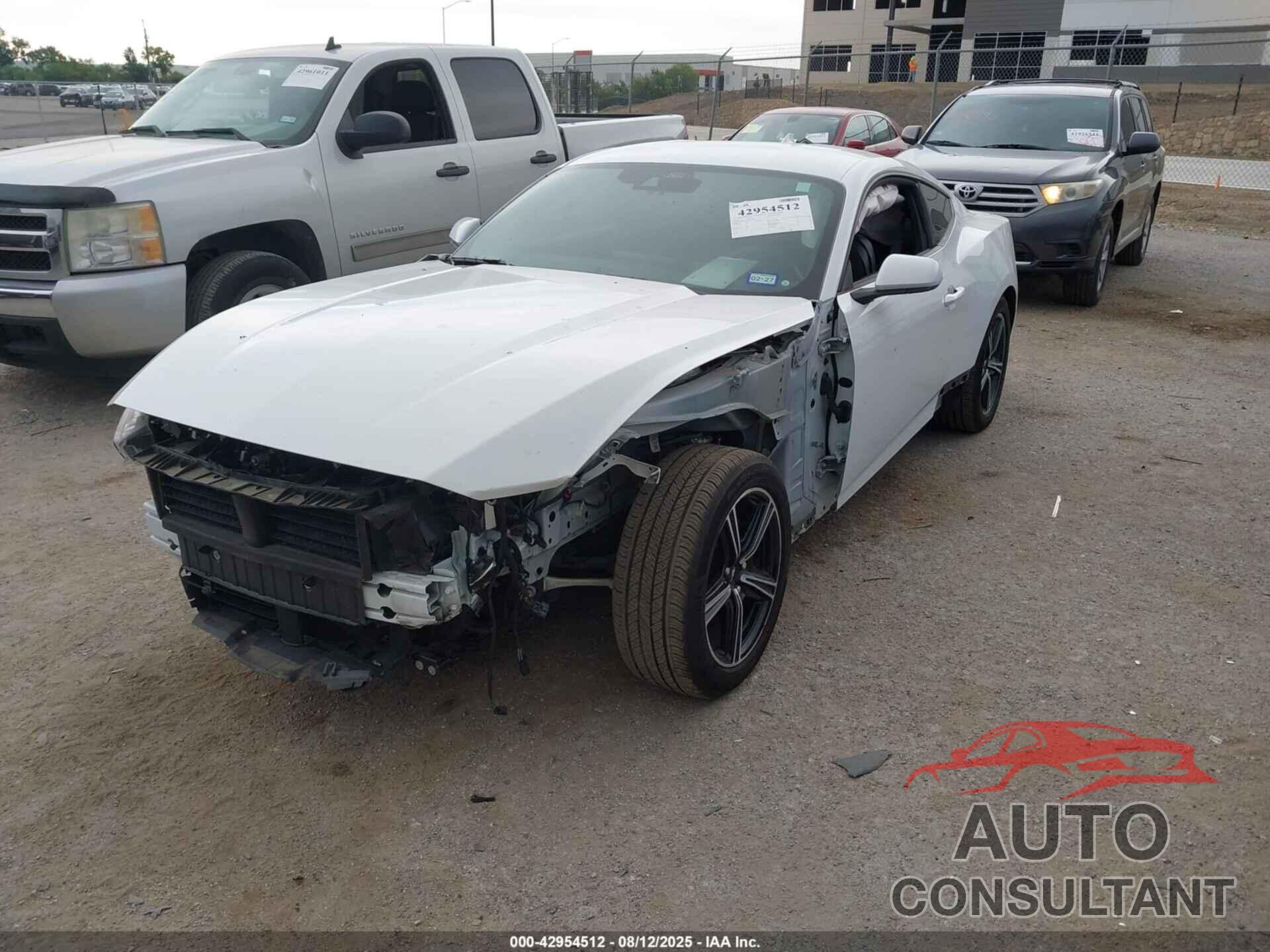 FORD MUSTANG 2024 - 1FA6P8TH1R5143518