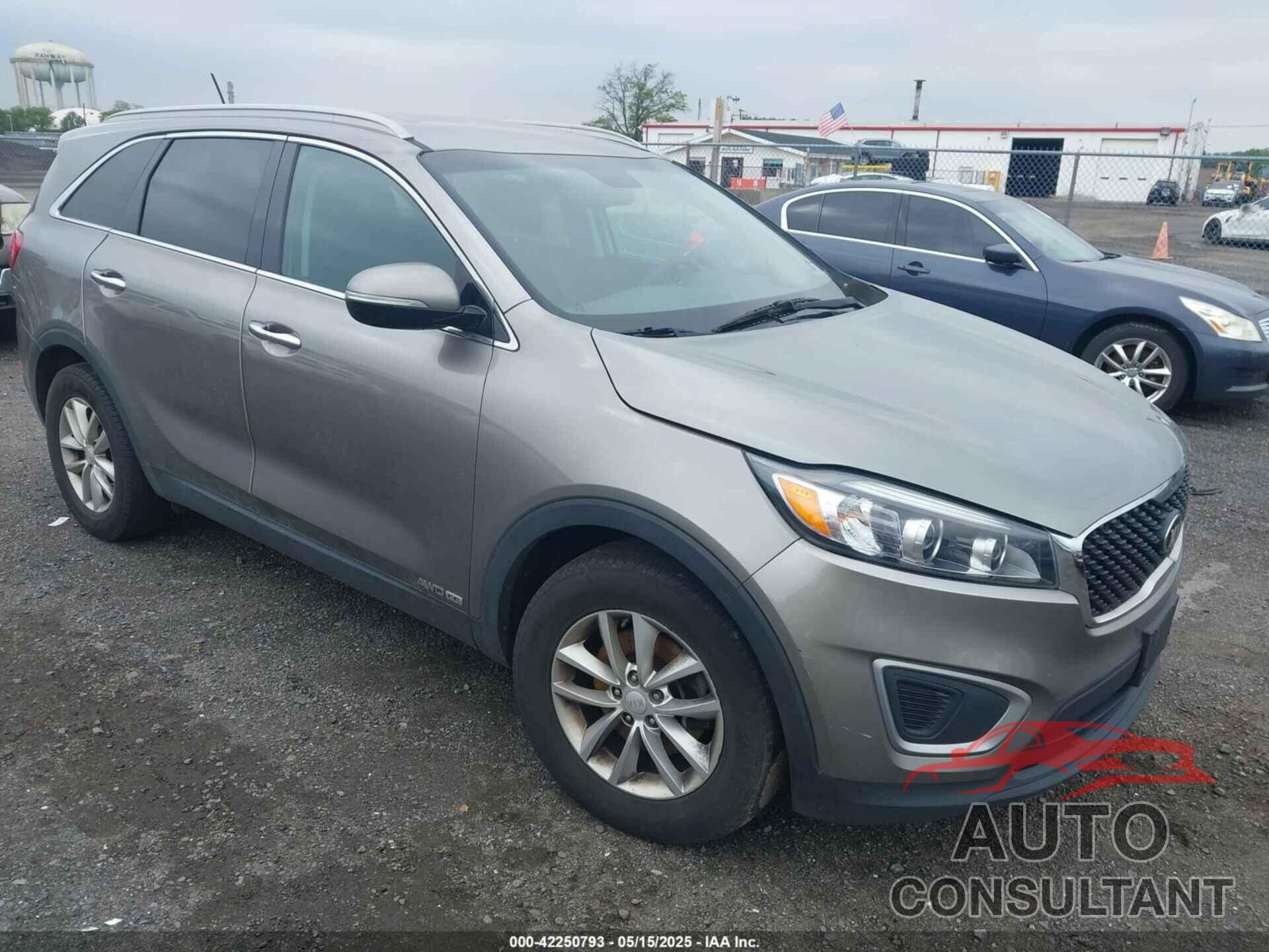 KIA SORENTO 2017 - 5XYPGDA51HG327430