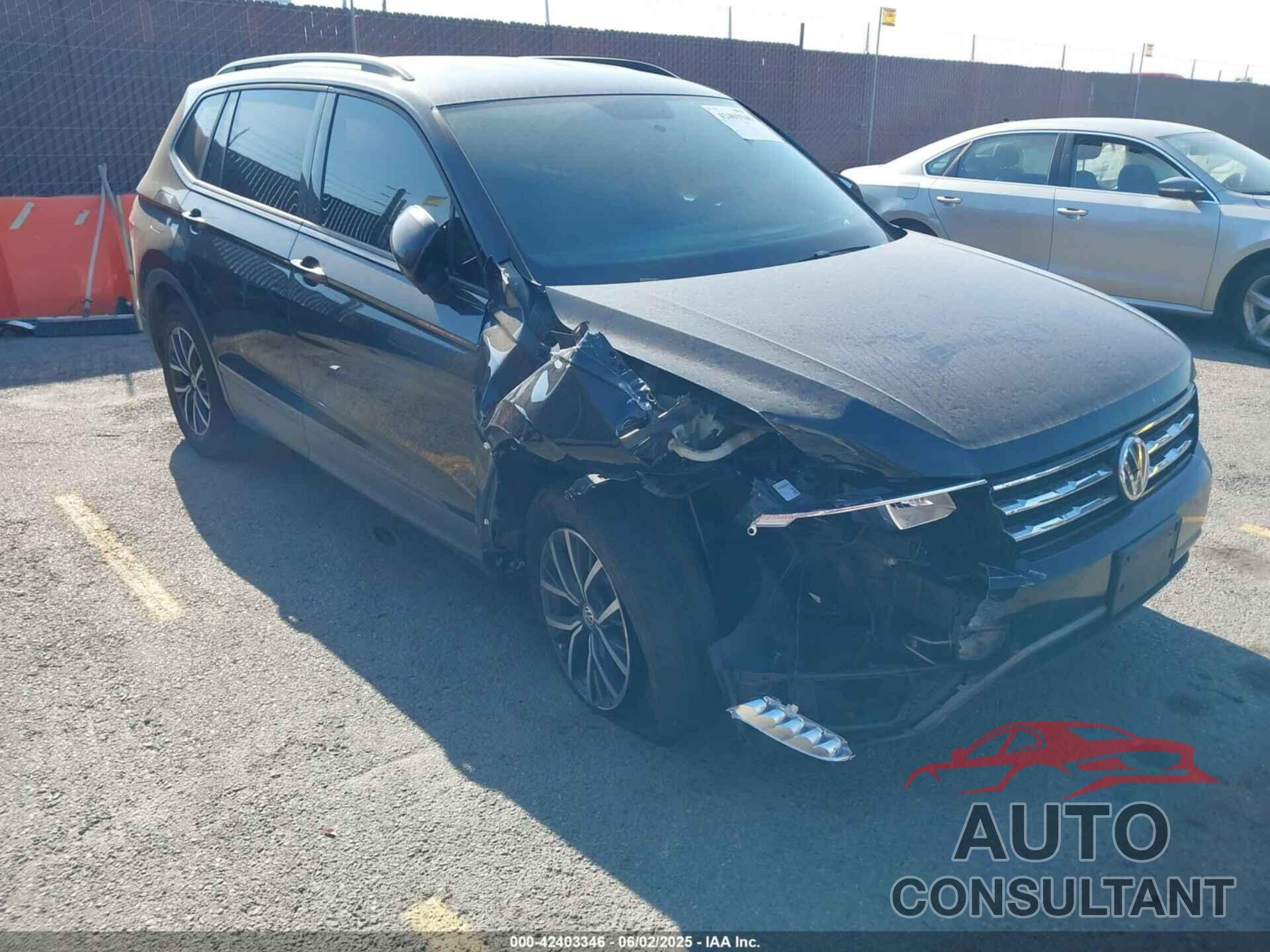 VOLKSWAGEN TIGUAN 2021 - 3VV1B7AX2MM142289