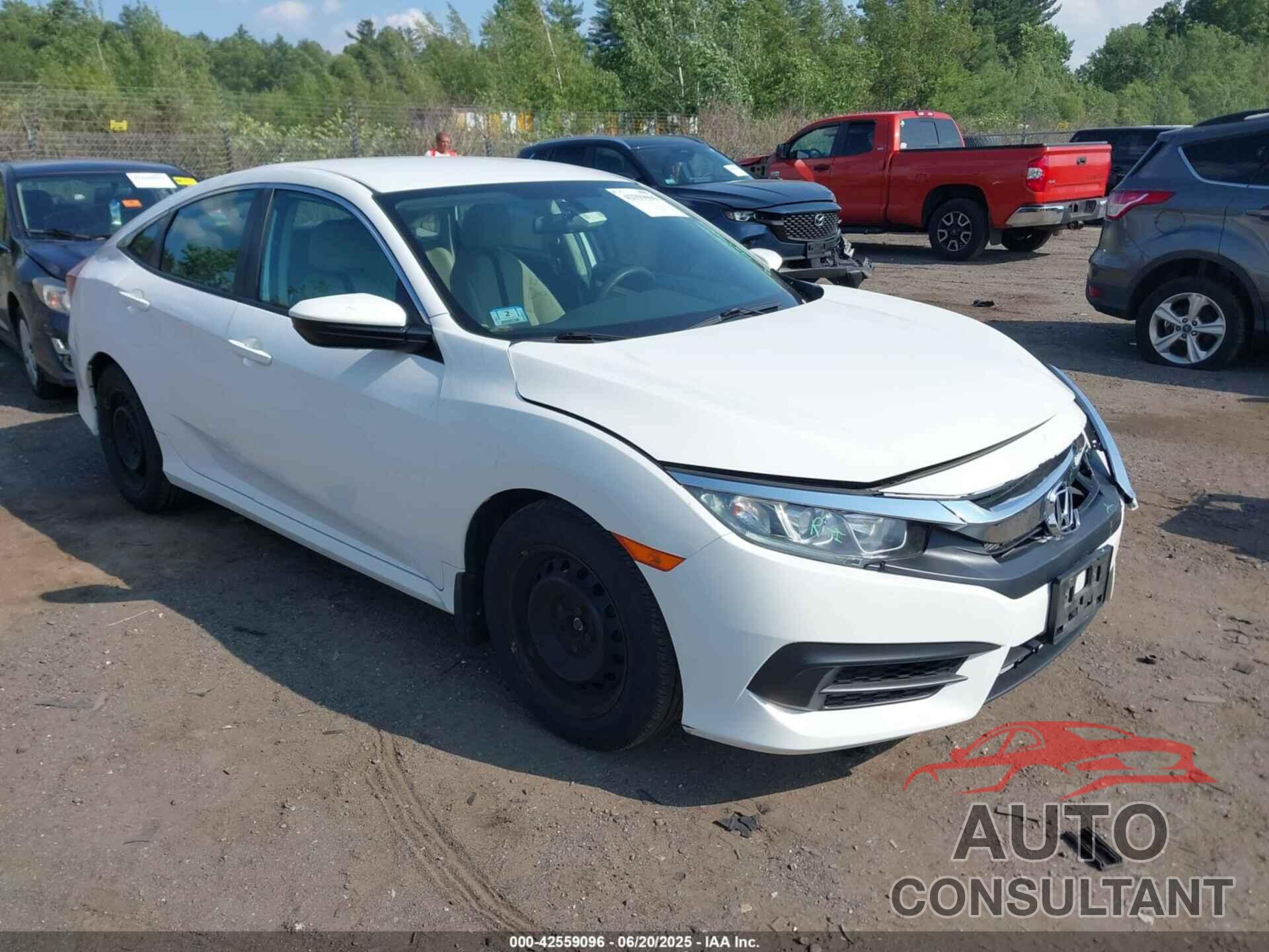 HONDA CIVIC 2018 - 2HGFC2F55JH548915