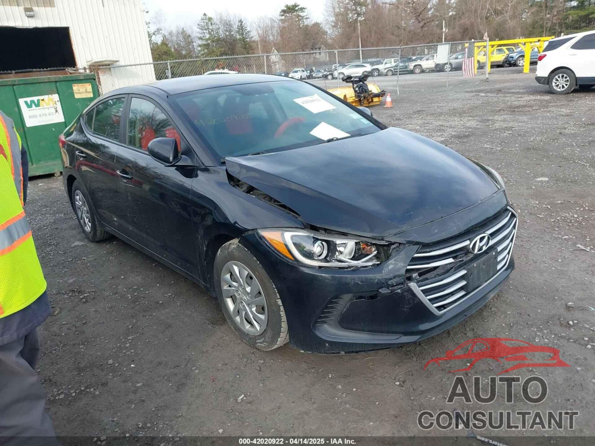 HYUNDAI ELANTRA 2017 - KMHD74LF8HU329792