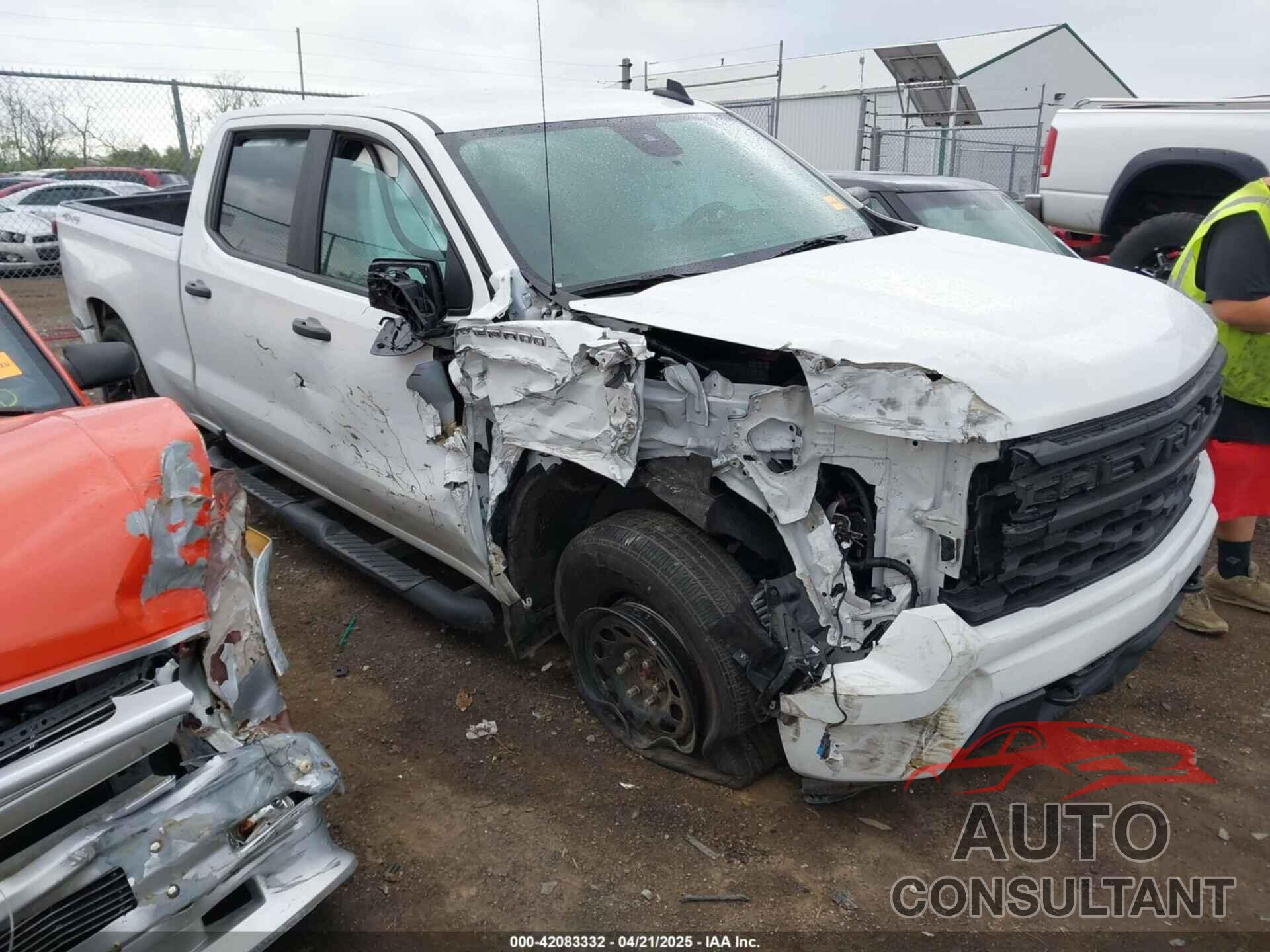 CHEVROLET SILVERADO 1500 2023 - 1GCPDBEK1PZ188073