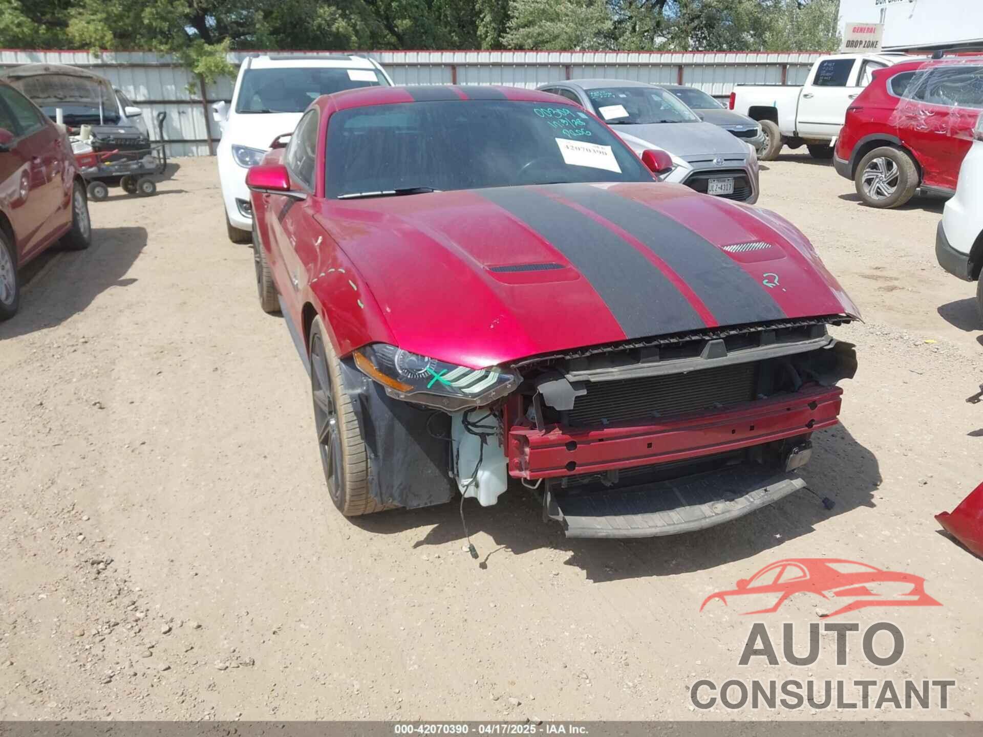FORD MUSTANG 2020 - 1FA6P8CF2L5115426