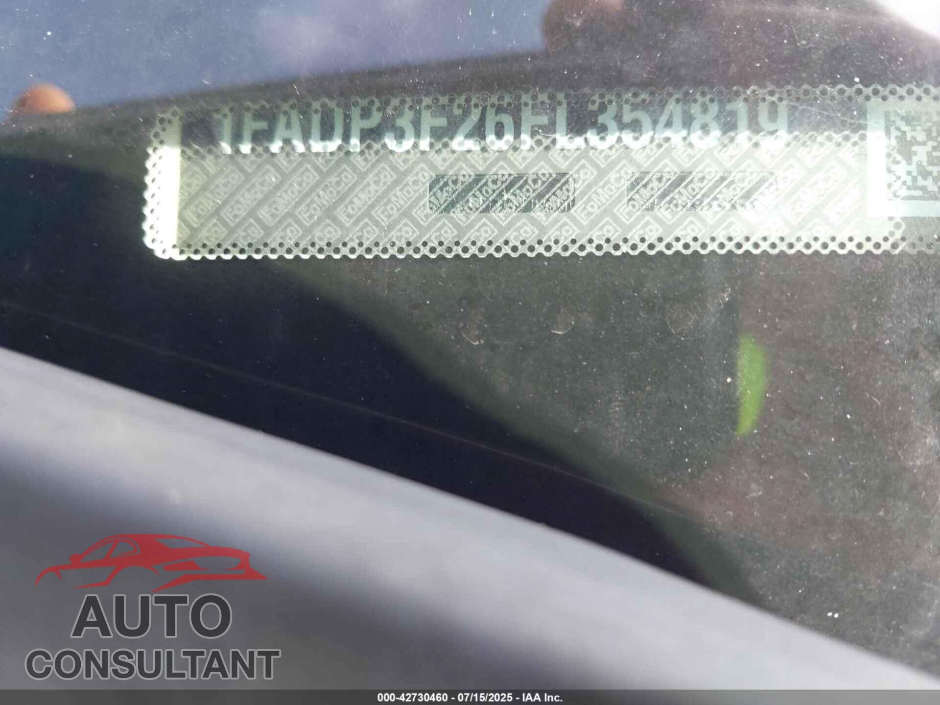 FORD FOCUS 2015 - 1FADP3F26FL354819