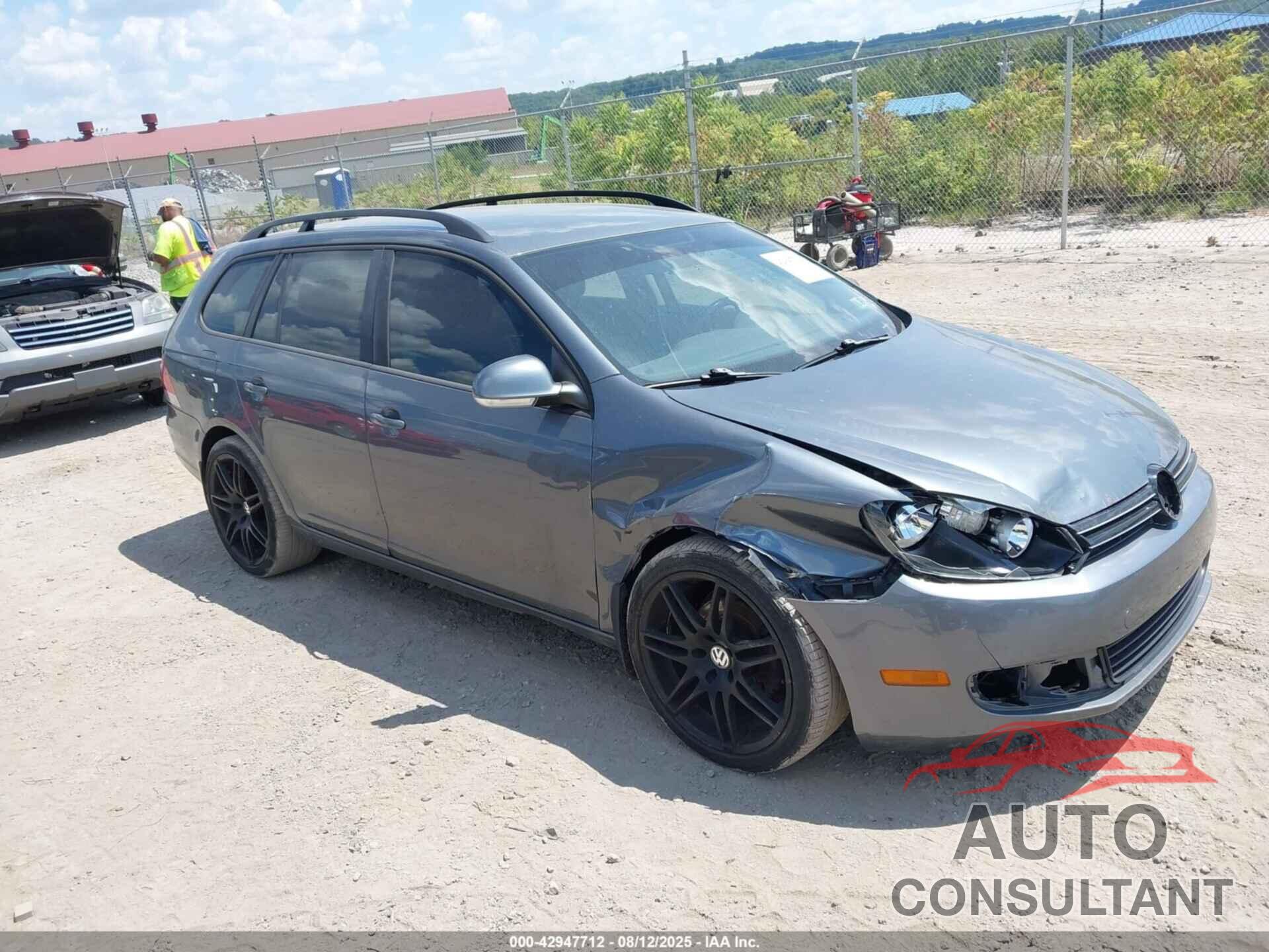 VOLKSWAGEN JETTA SPORTWAGEN 2013 - 3VWKP7AJ2DM697157