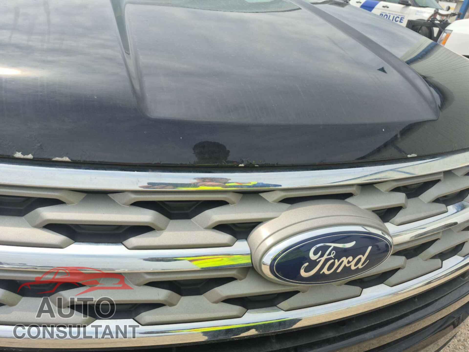 FORD EXPLORER 2018 - 1FM5K8D80JGB48121