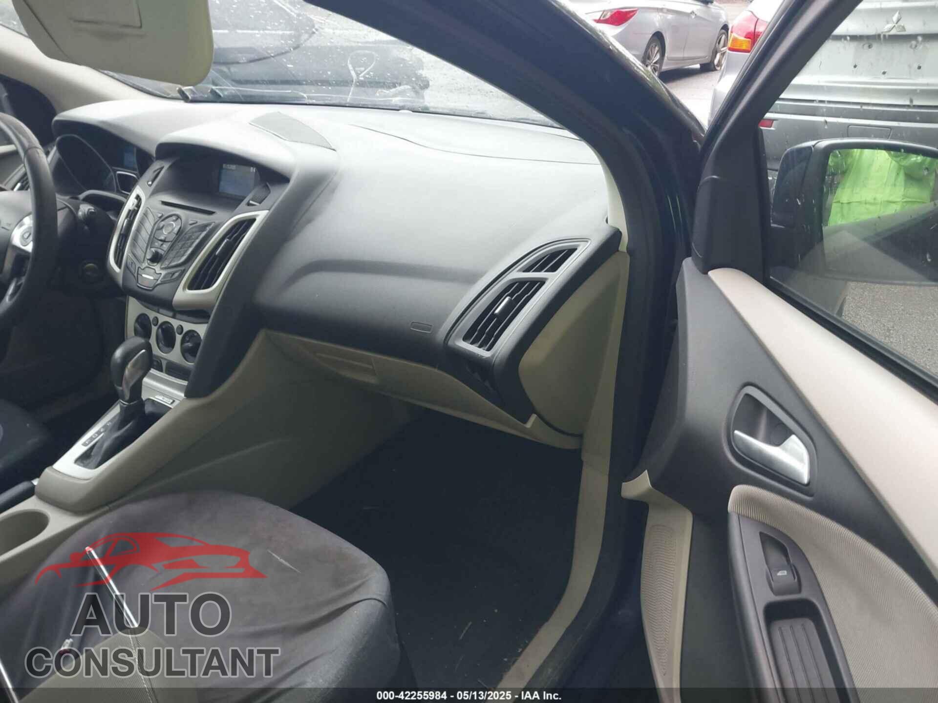 FORD FOCUS 2012 - 1FAHP3K25CL109013