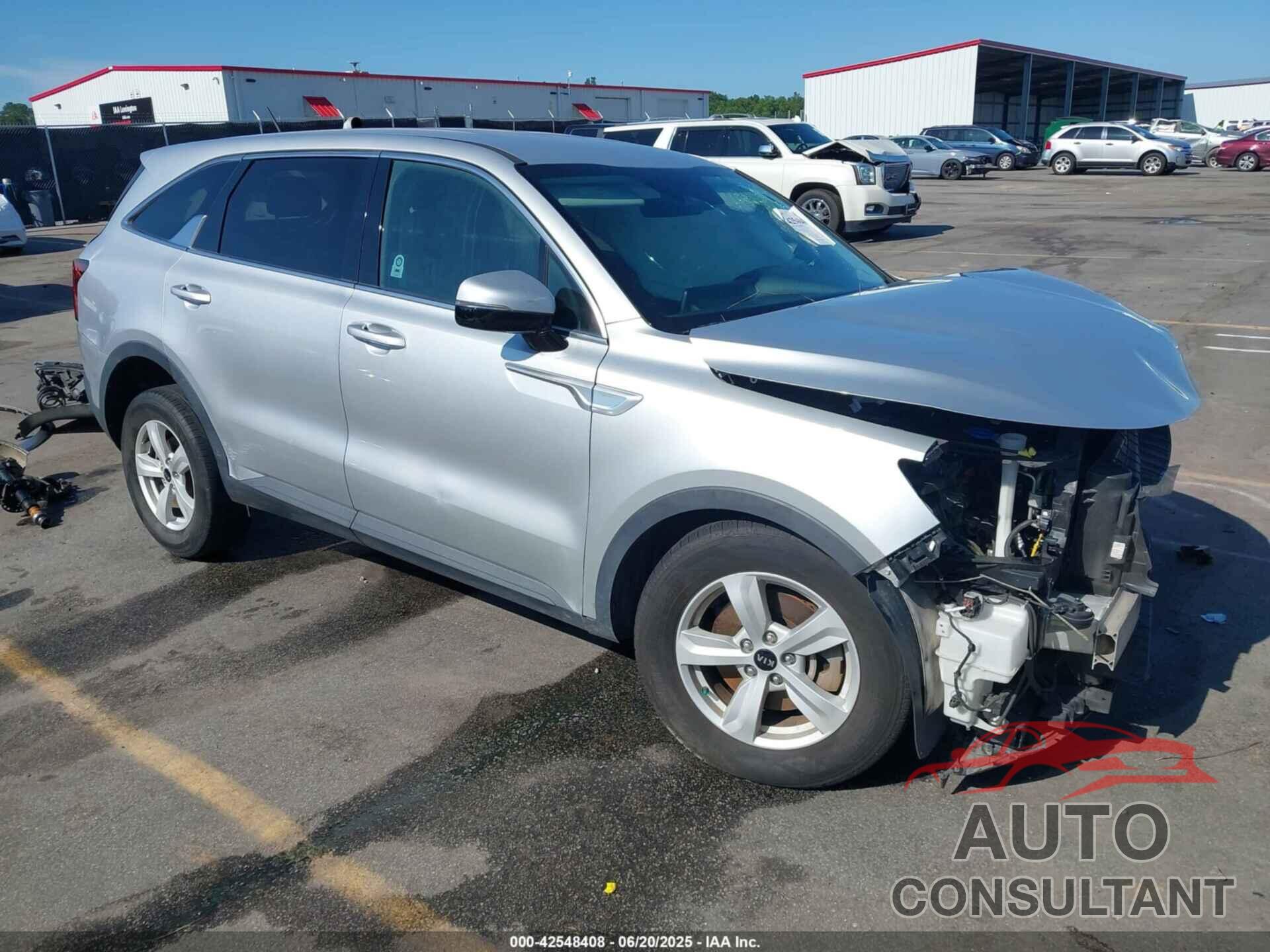 KIA SORENTO 2021 - 5XYRG4LC2MG021724
