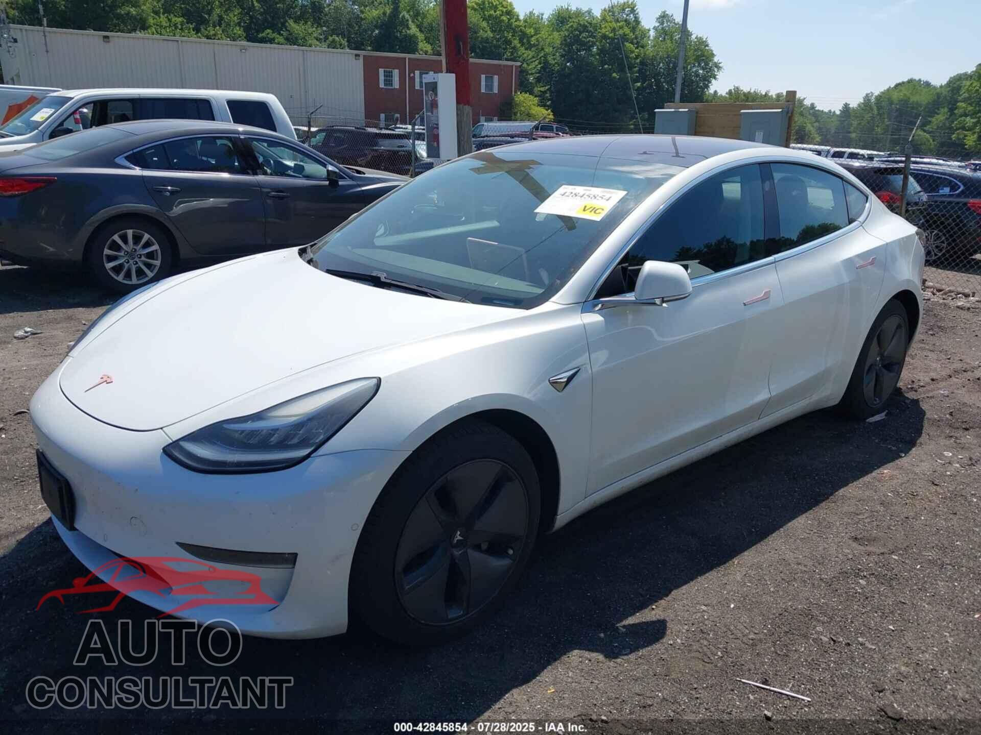 TESLA MODEL 3 2018 - 5YJ3E1EA3JF019635