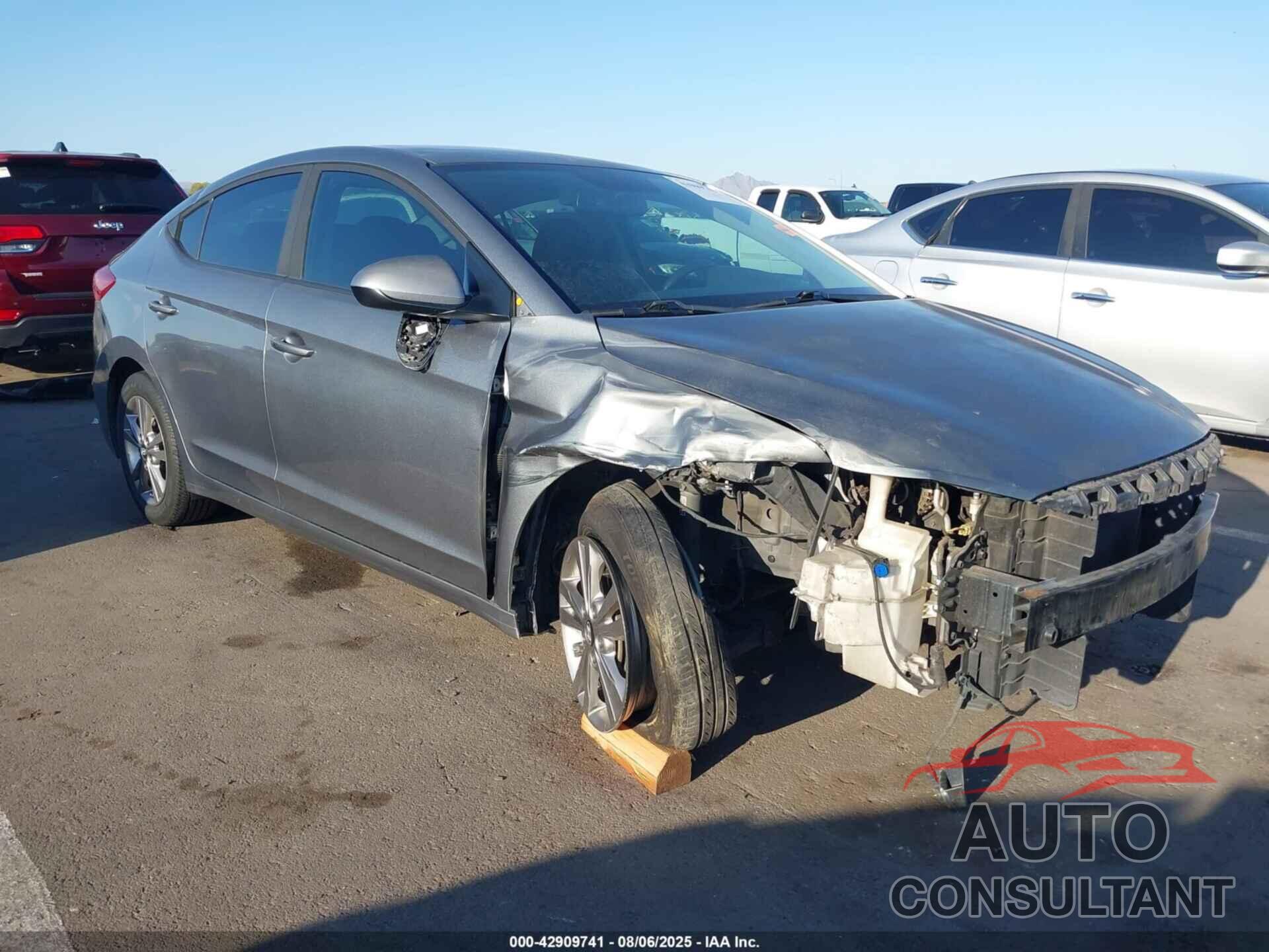 HYUNDAI ELANTRA 2018 - KMHD84LFXJU513120