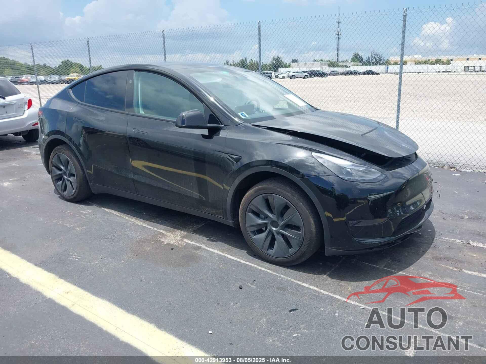 TESLA MODEL Y 2024 - 7SAYGDEDXRA329465