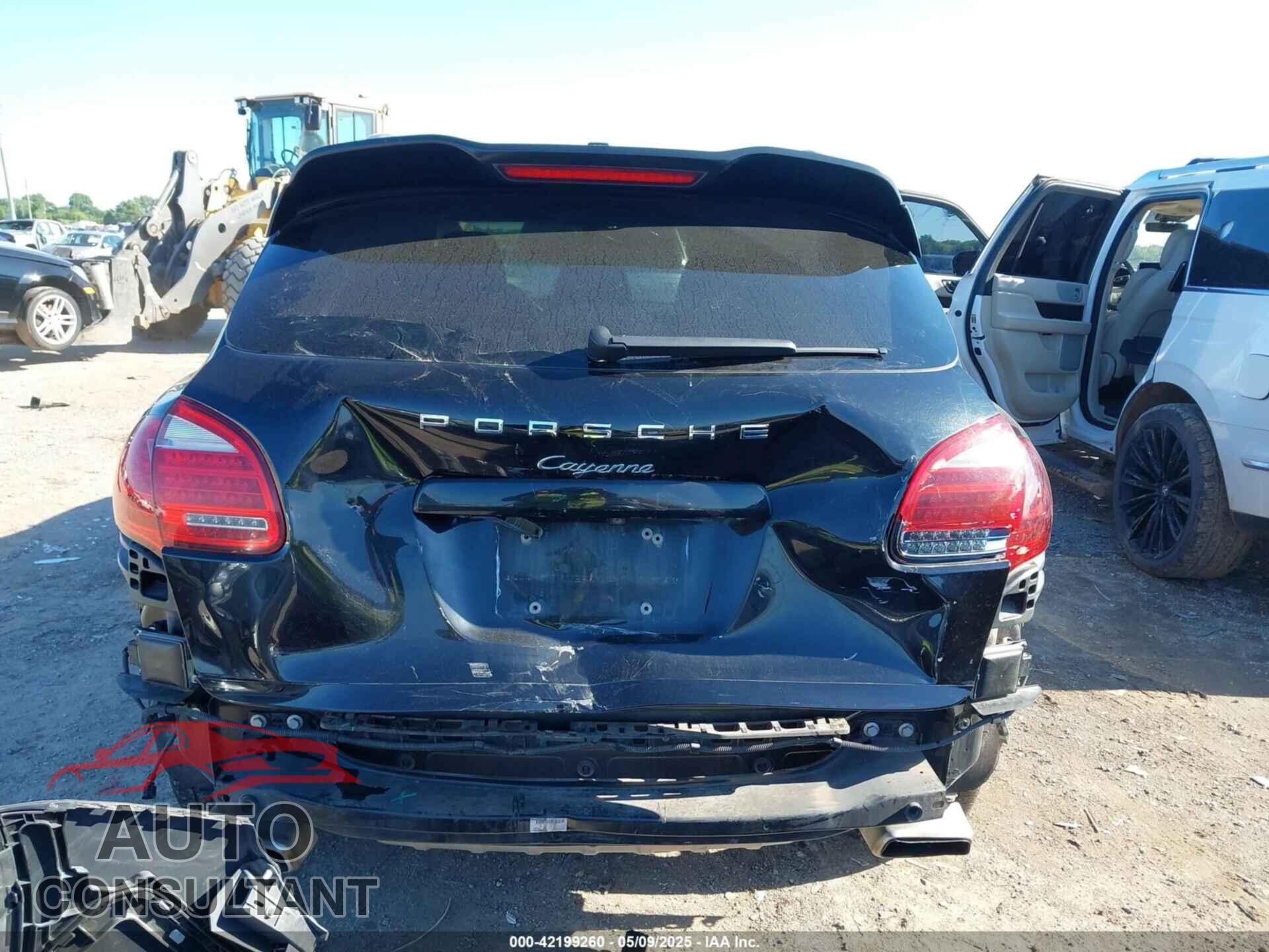 PORSCHE CAYENNE 2012 - WP1AA2A20CLA06038