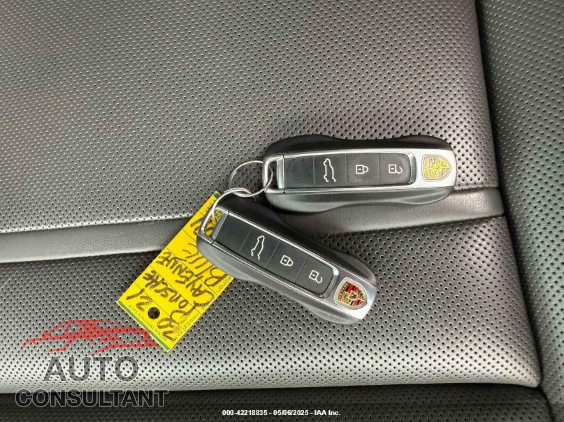 PORSCHE CAYENNE 2021 - WP1AA2AYXMDA02563