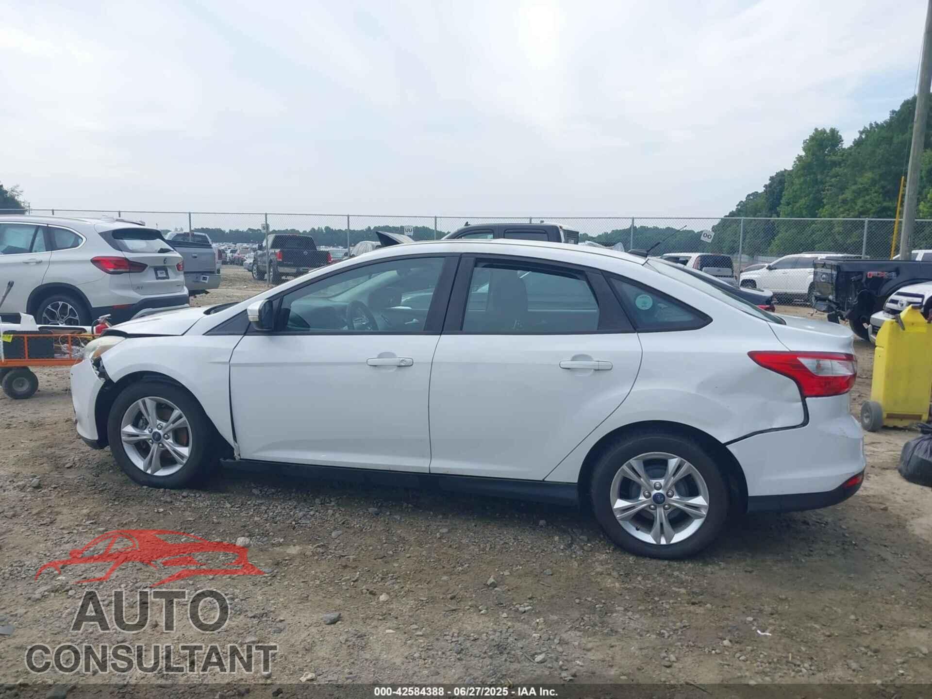 FORD FOCUS 2013 - 1FADP3F28DL212405