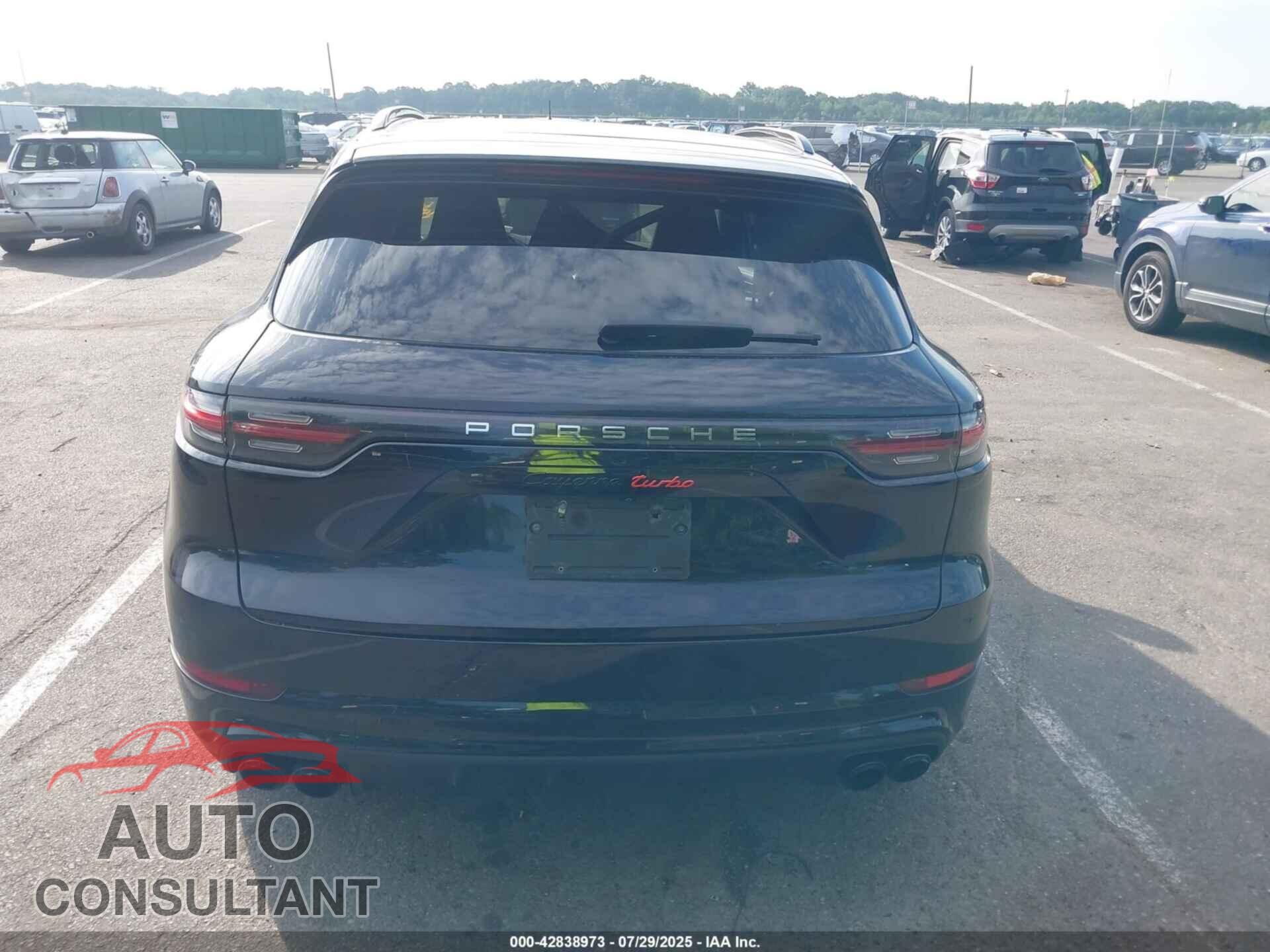 PORSCHE CAYENNE 2019 - WP1AF2AY4KDA80500