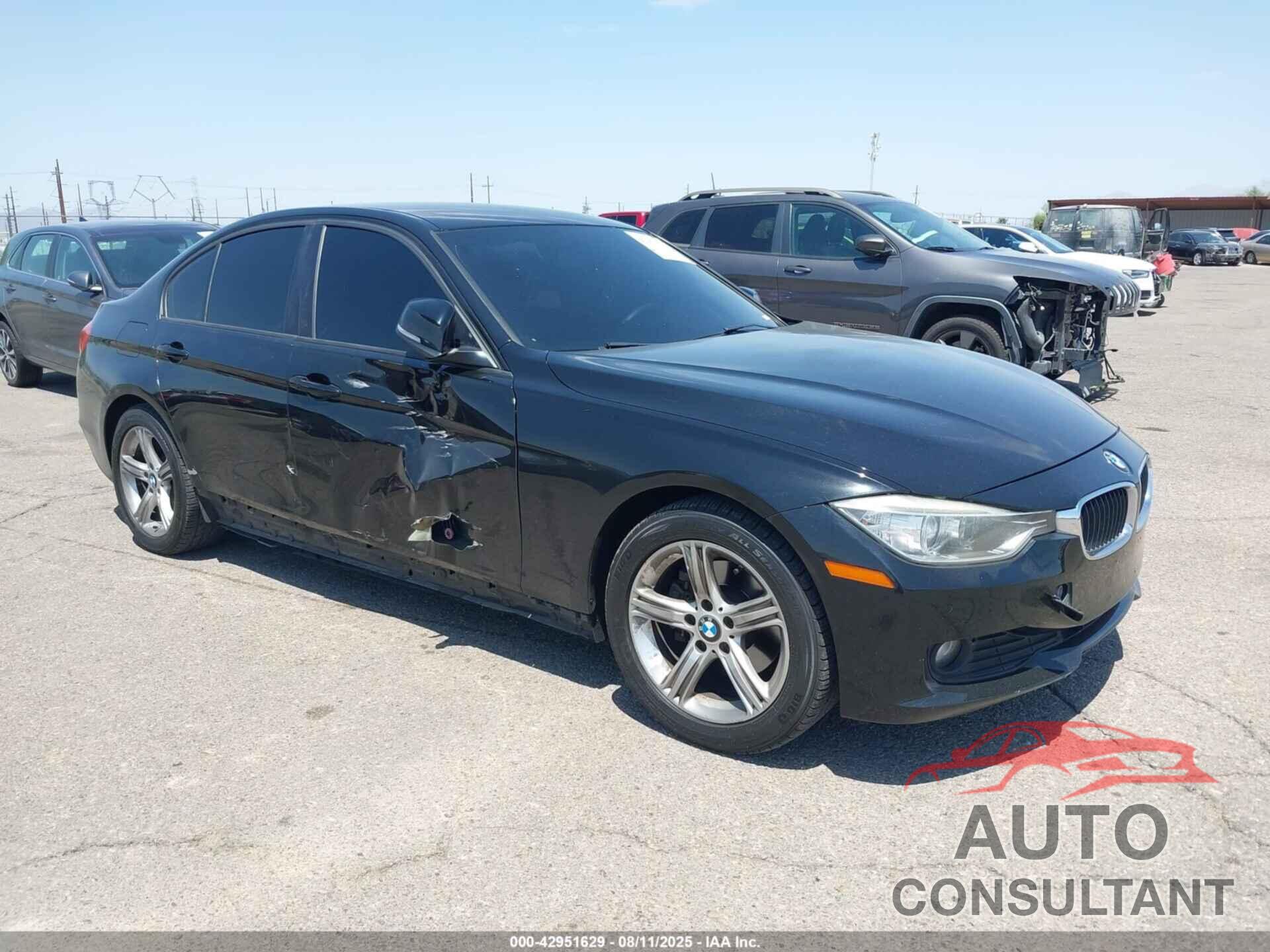 BMW 320I 2015 - WBA3C3G59FNS74250