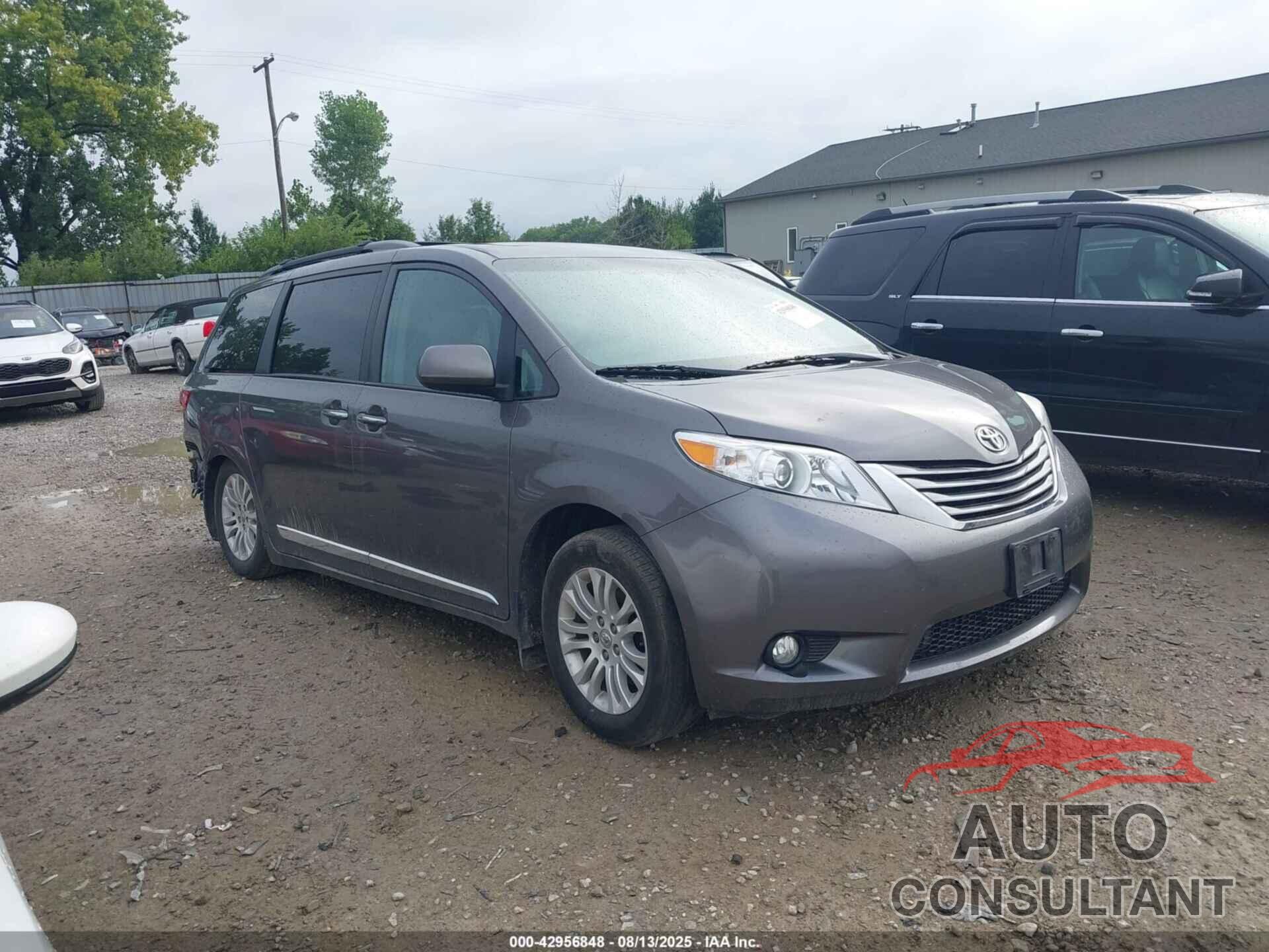 TOYOTA SIENNA 2017 - 5TDYZ3DC1HS806646