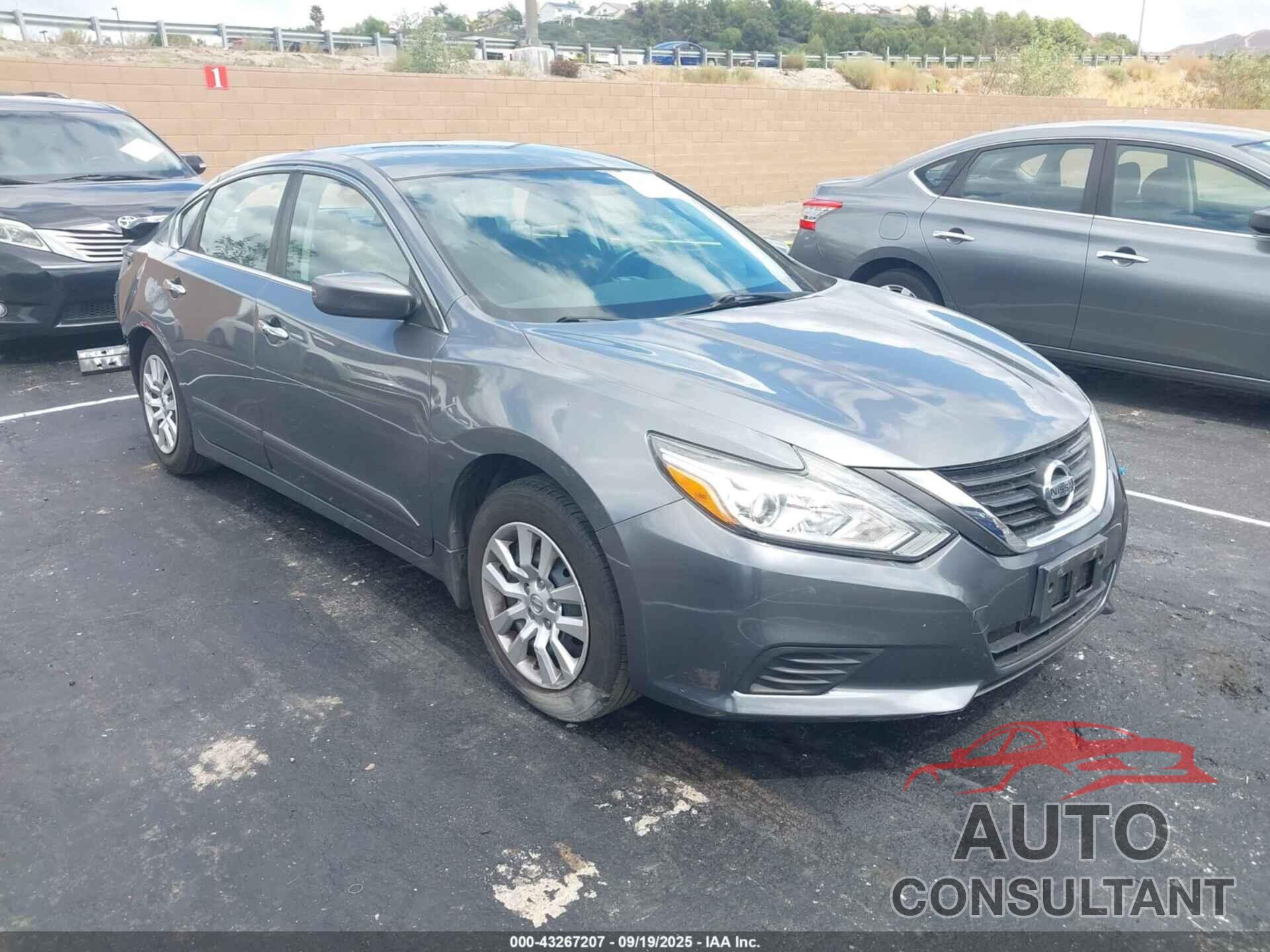 NISSAN ALTIMA 2017 - 1N4AL3AP9HN303808