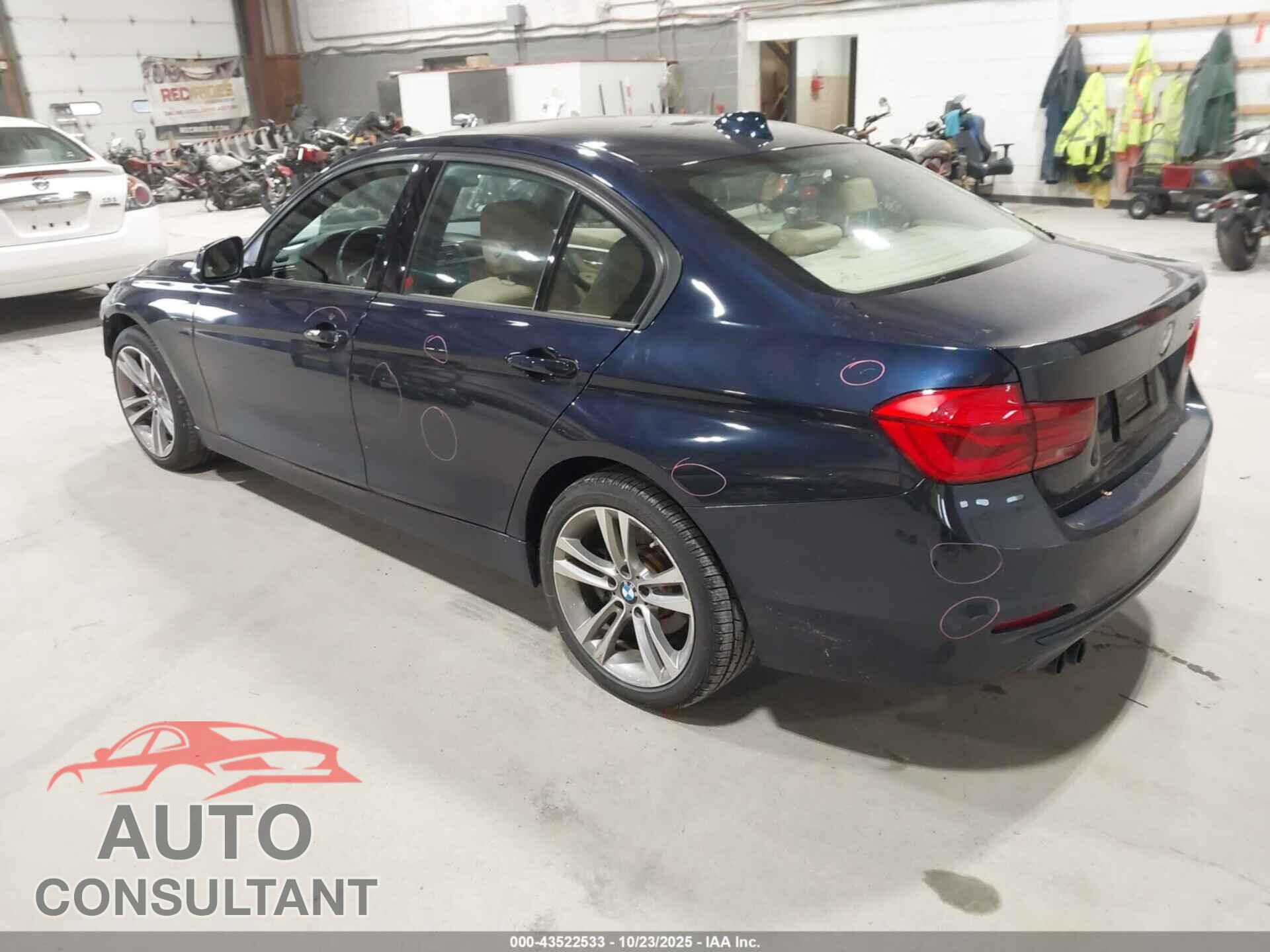 BMW 328I 2016 - WBA8E9G57GNU28362