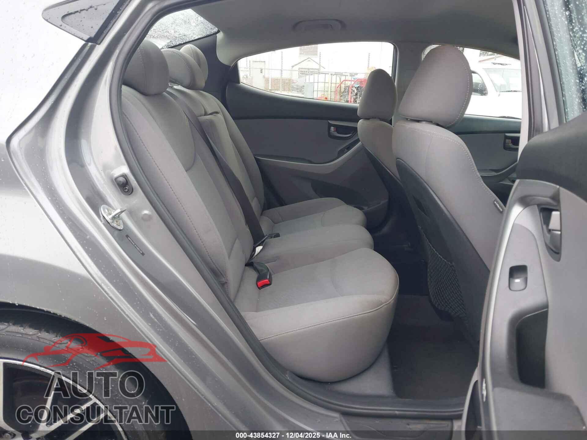 HYUNDAI ELANTRA 2014 - 5NPDH4AE3EH482128