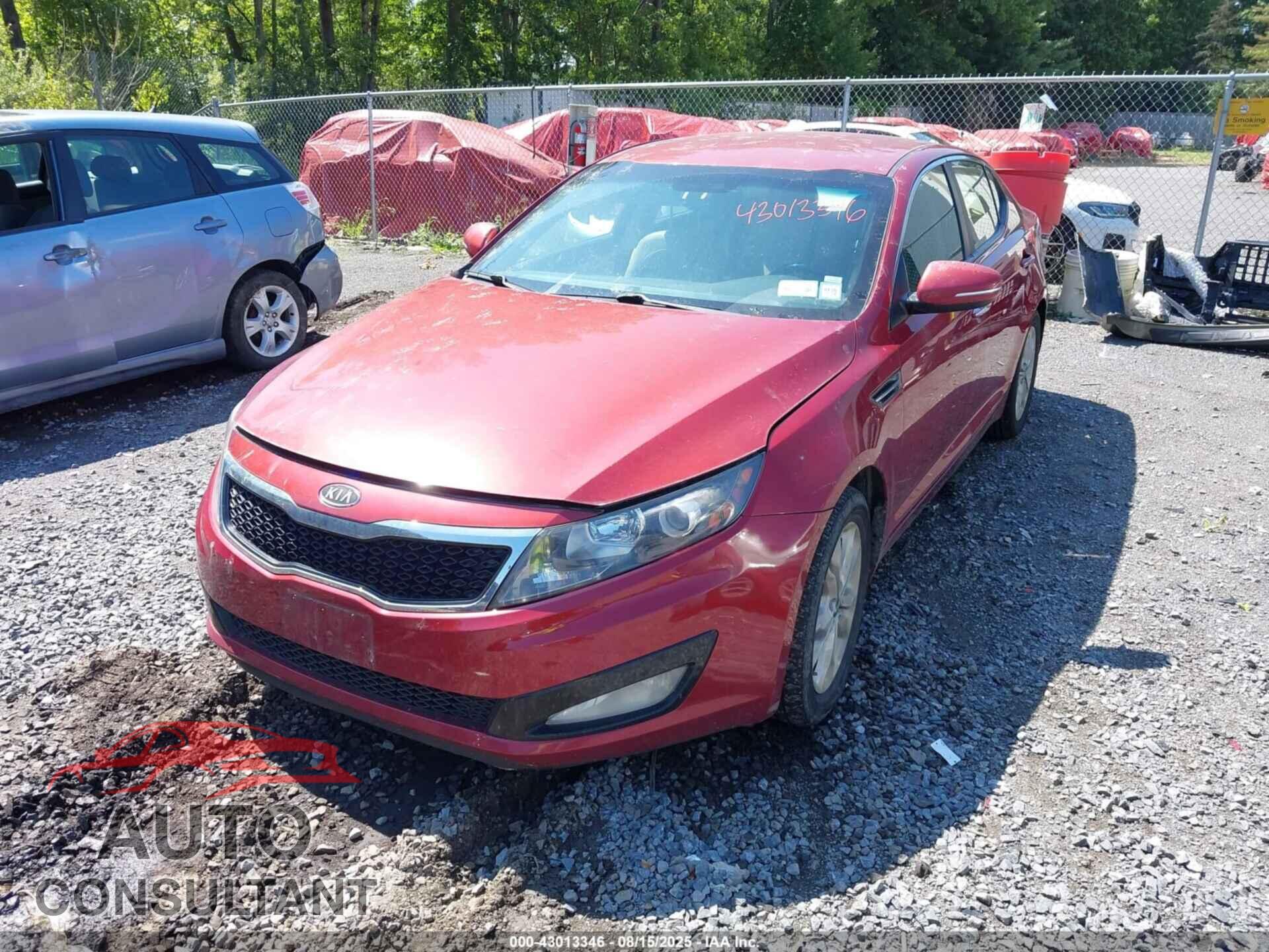 KIA OPTIMA 2011 - KNAGN4A78B5121655