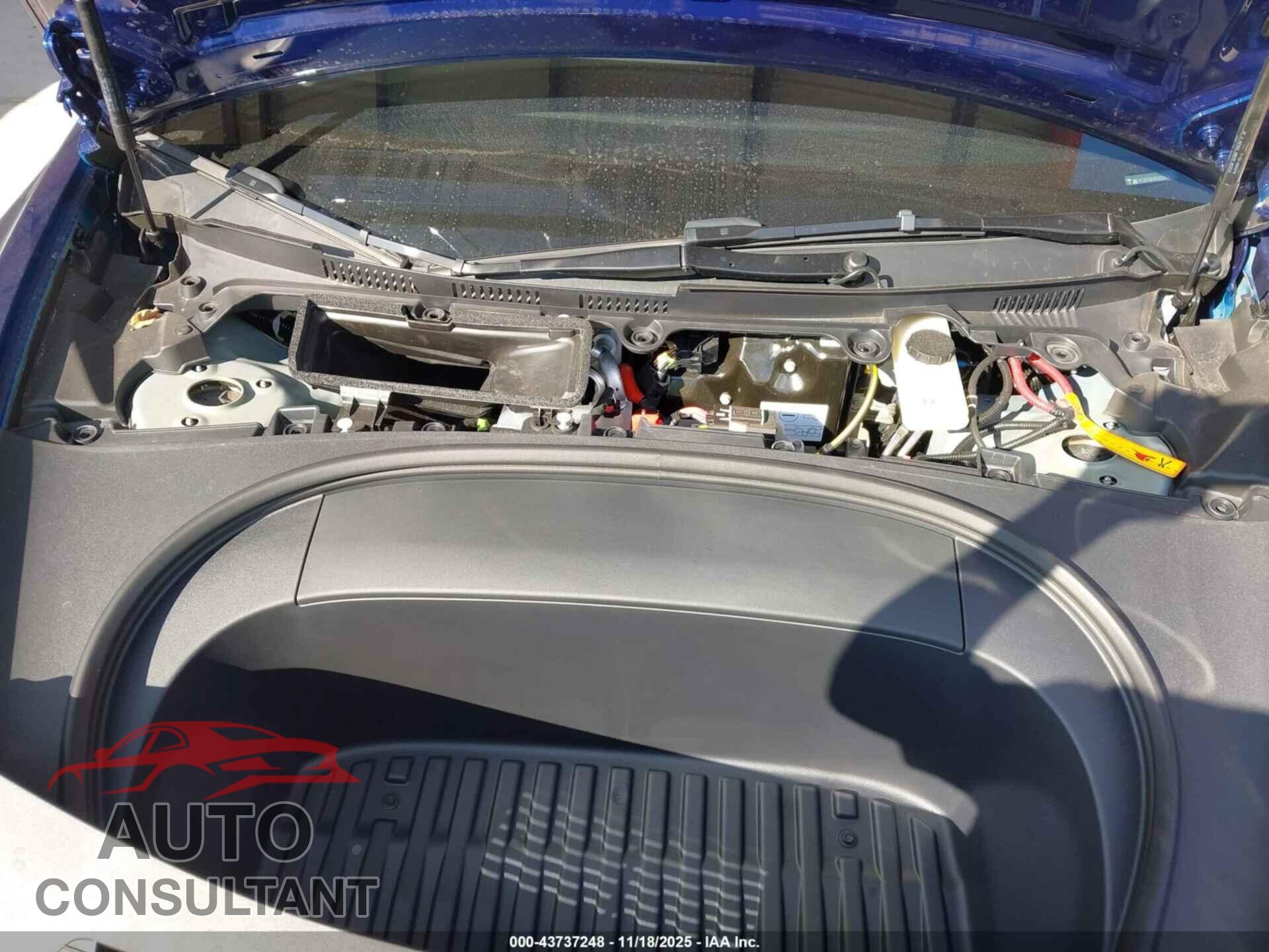 TESLA MODEL 3 2024 - 5YJ3E1EB4RF830476