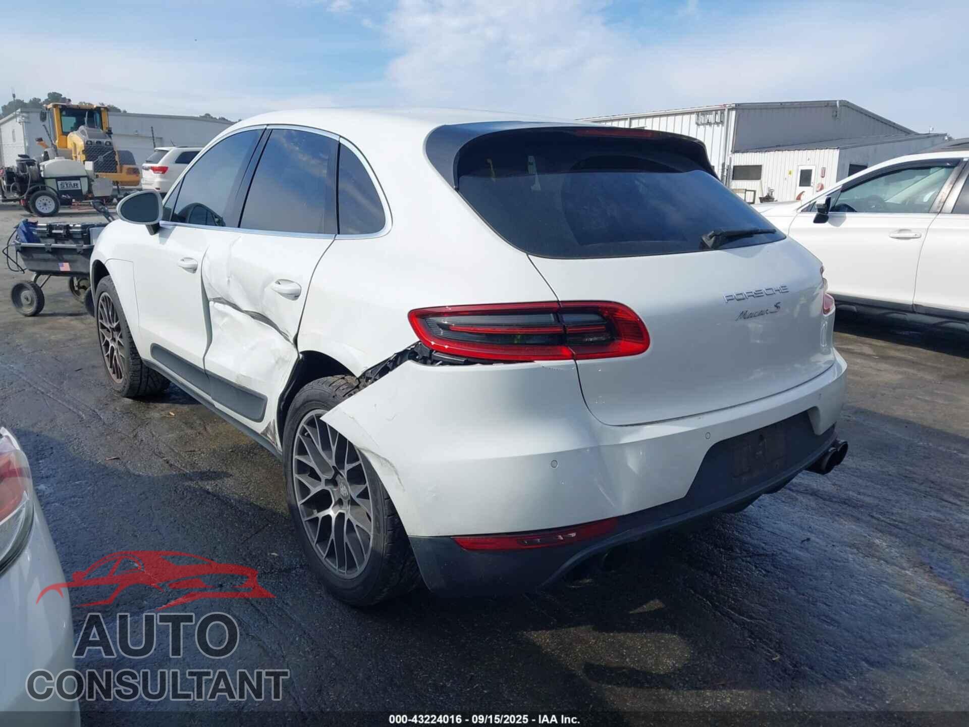 PORSCHE MACAN 2016 - WP1AB2A53GLB42628