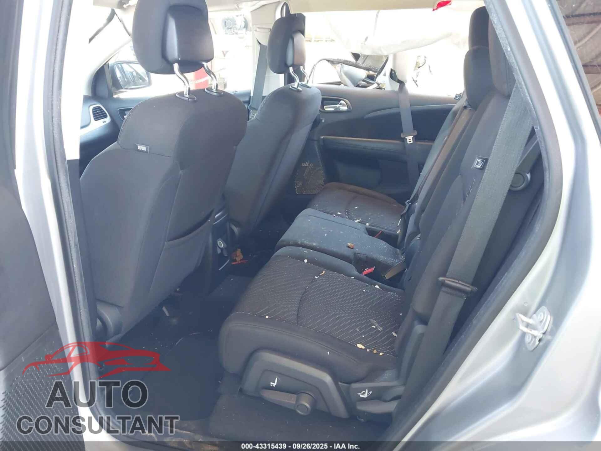 DODGE JOURNEY 2017 - 3C4PDCBB2HT560829