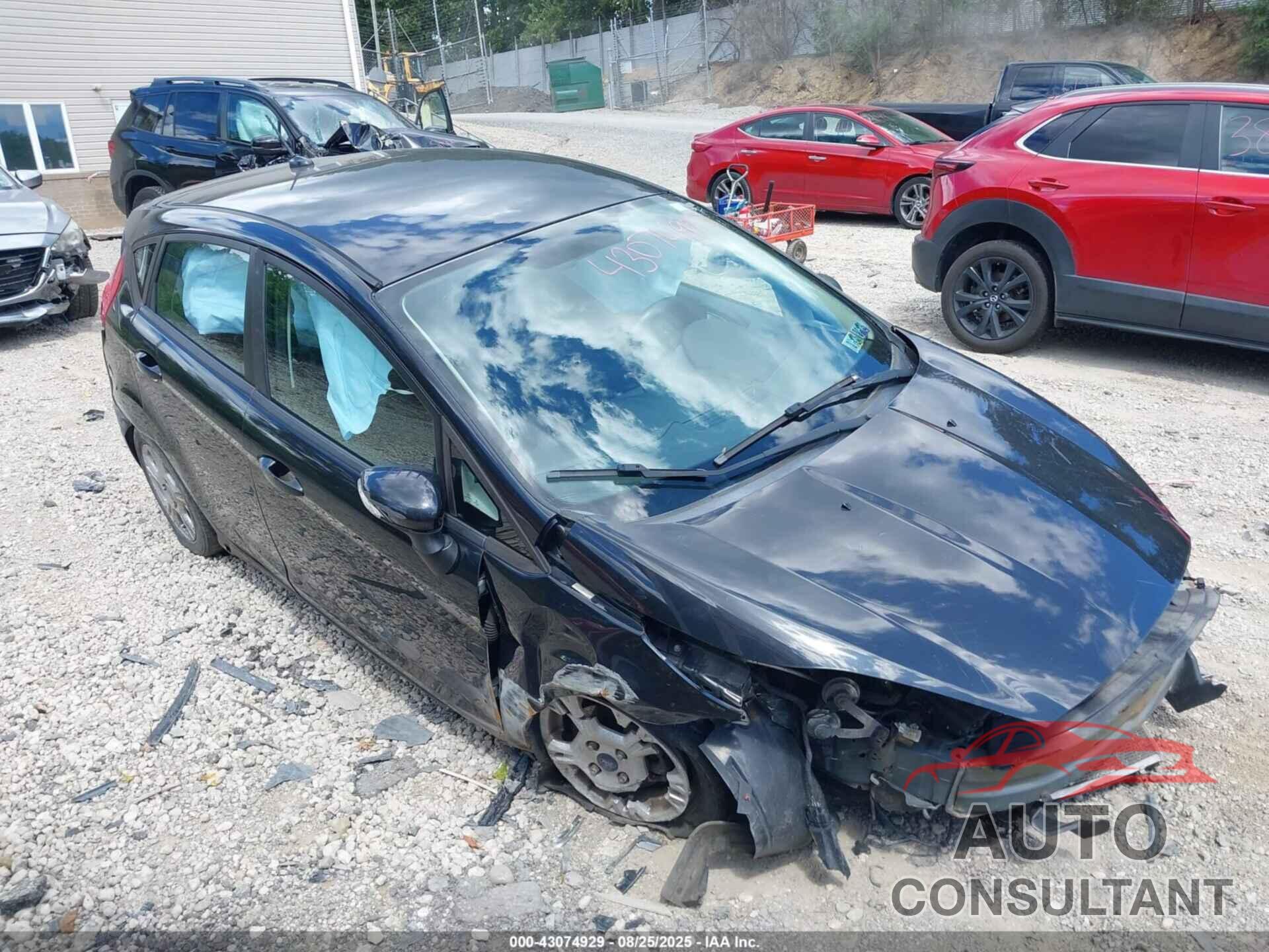 FORD FIESTA 2014 - 3FADP4EJ8EM133931