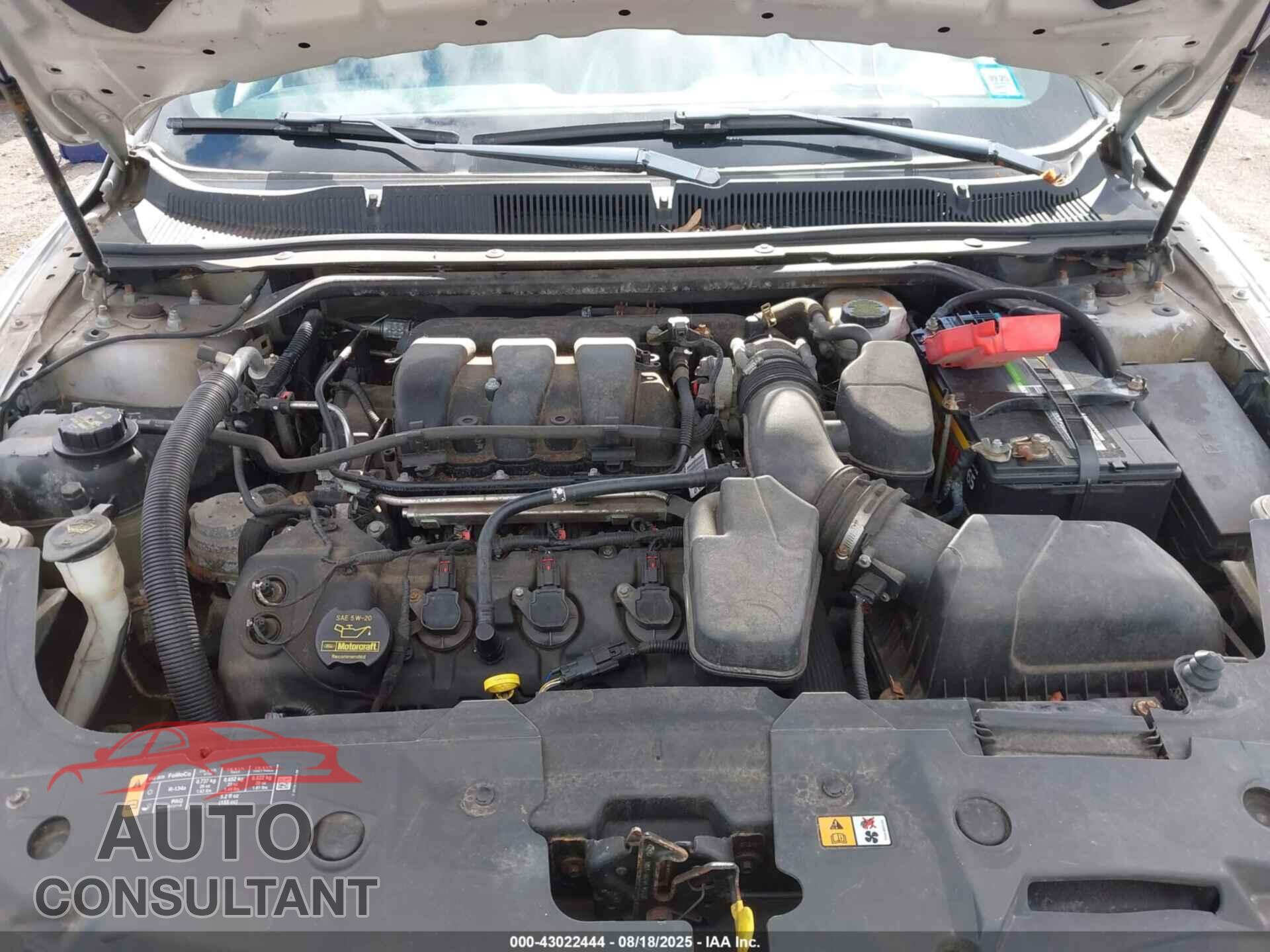 FORD TAURUS 2013 - 1FAHP2E88DG224838