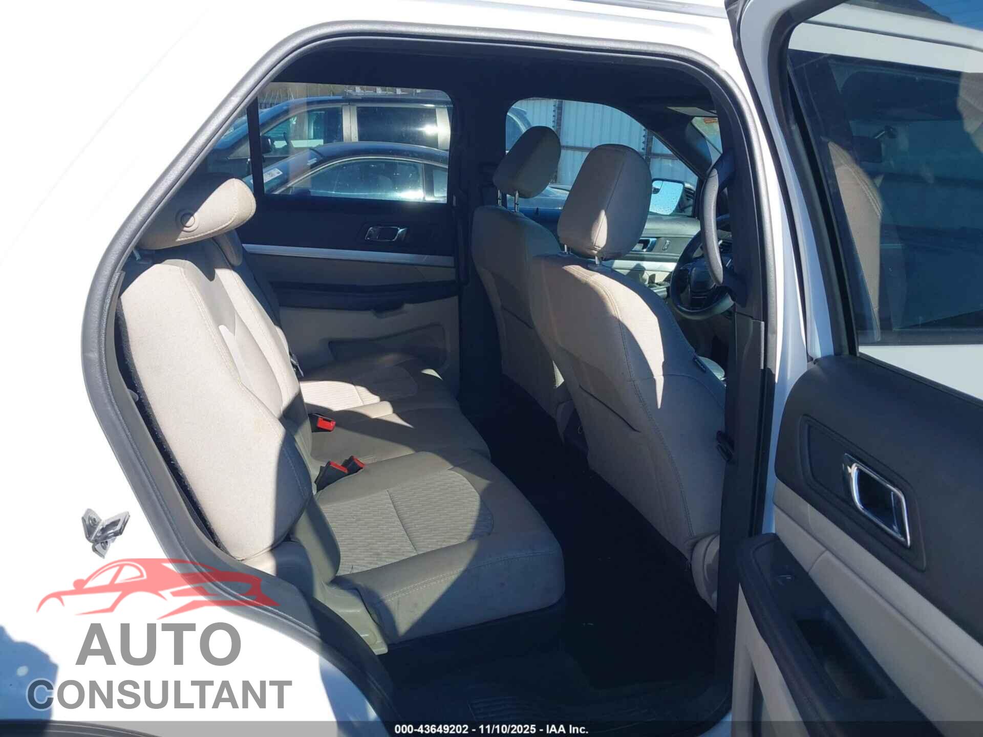 FORD EXPLORER 2018 - 1FM5K7B8XJGB39388