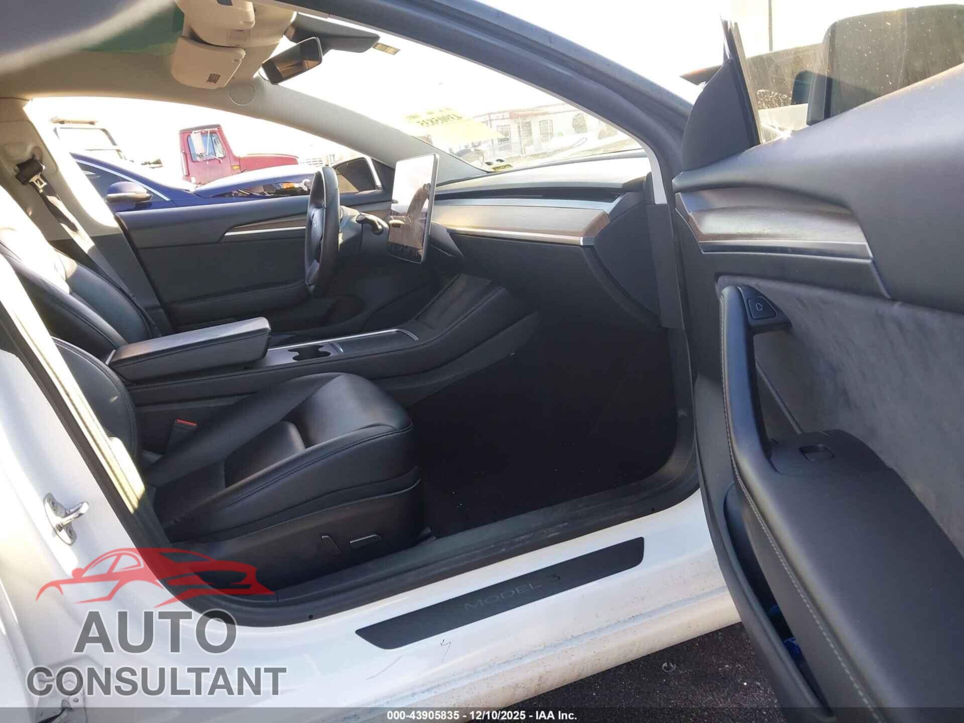 TESLA MODEL 3 2021 - 5YJ3E1EA6MF052777