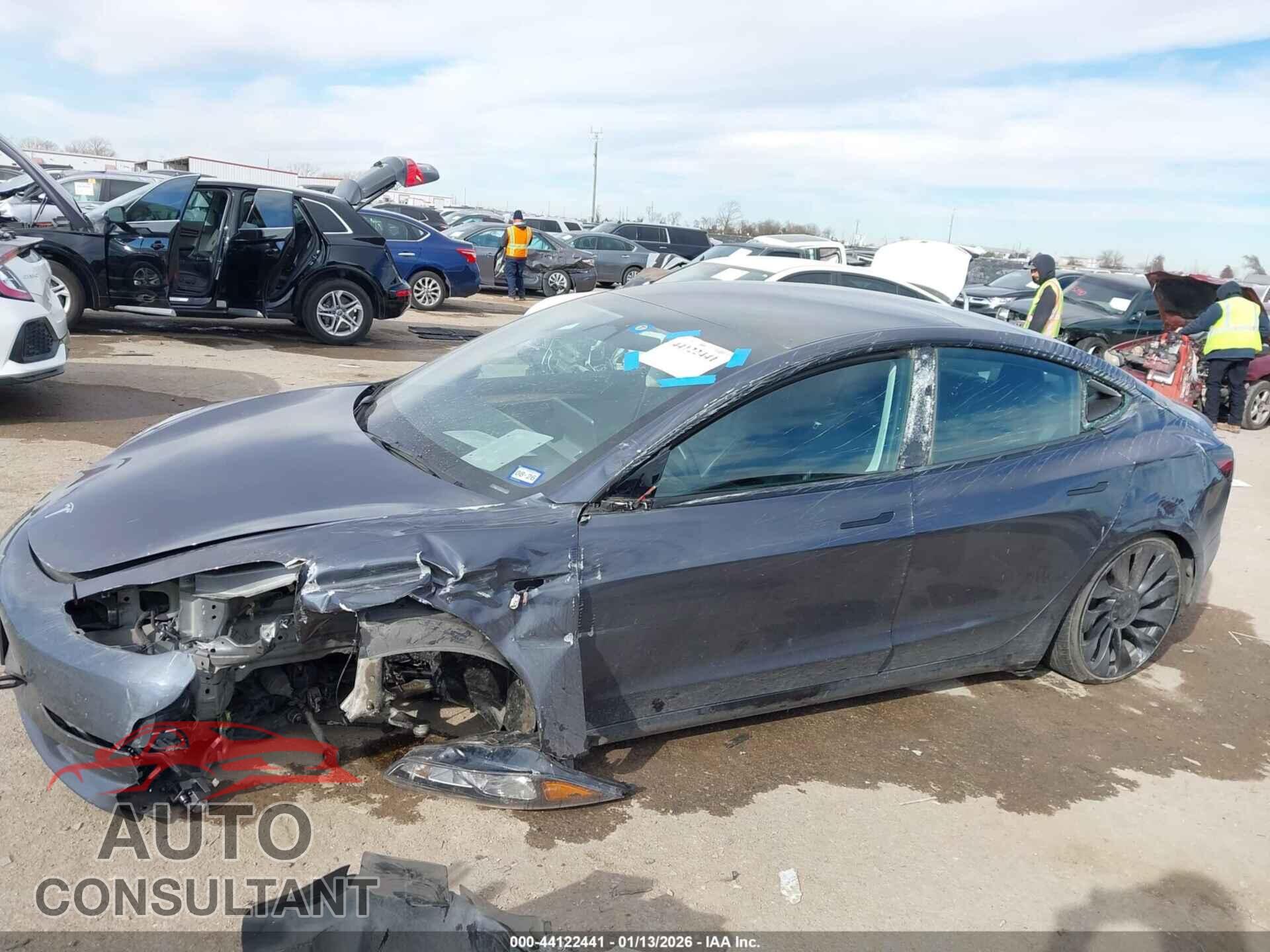 TESLA MODEL 3 2023 - 5YJ3E1EC4PF625357