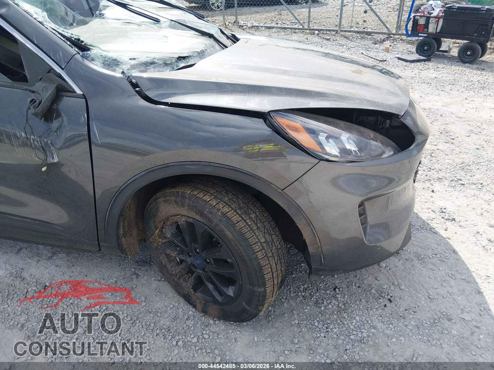 FORD ESCAPE 2020 - 1FMCU9G68LUA59841